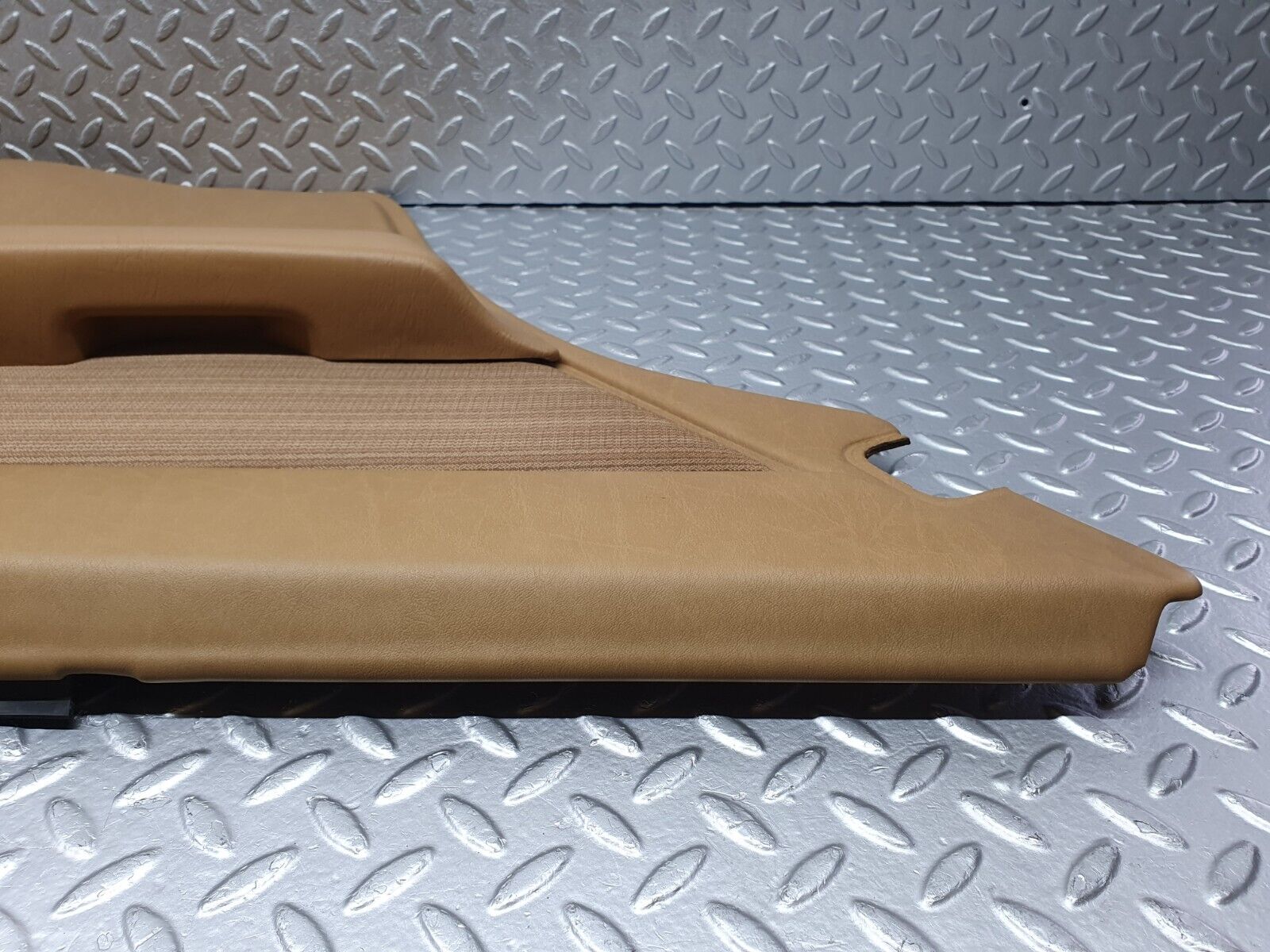 41482 Mercedes-Benz W124 200E Rear Left Door Card Palomino