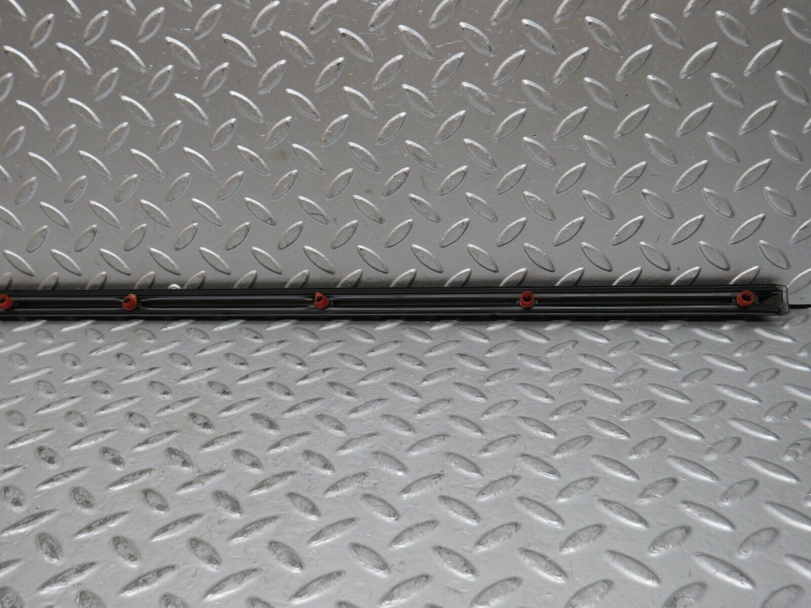 28239 Mercedes-Benz S123 240D Wagon Rear Right Door Centre Moulding Trim