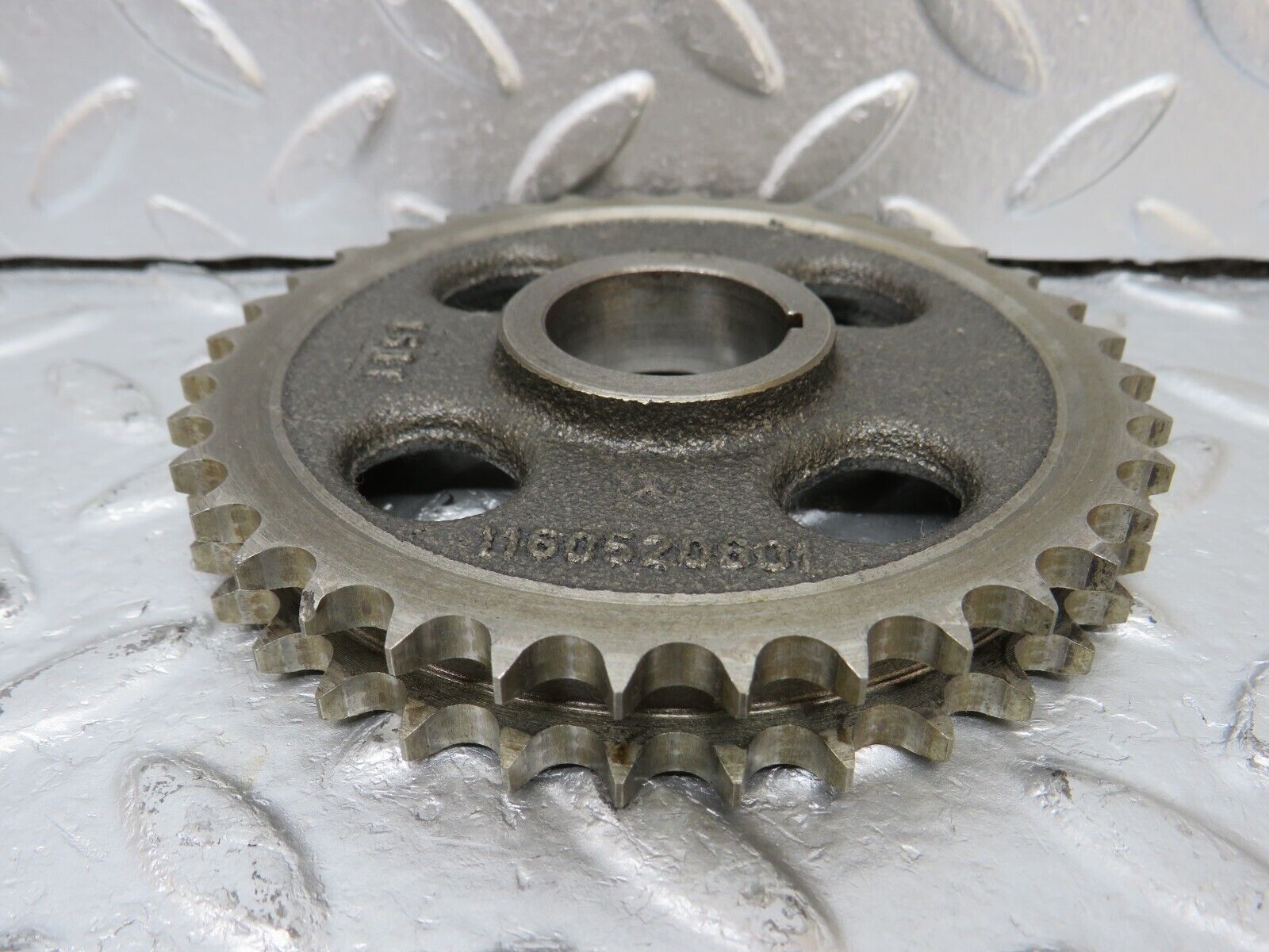 34517 Mercedes-Benz C126 380SEC Coupe Camshaft Timing Gear 1160520601