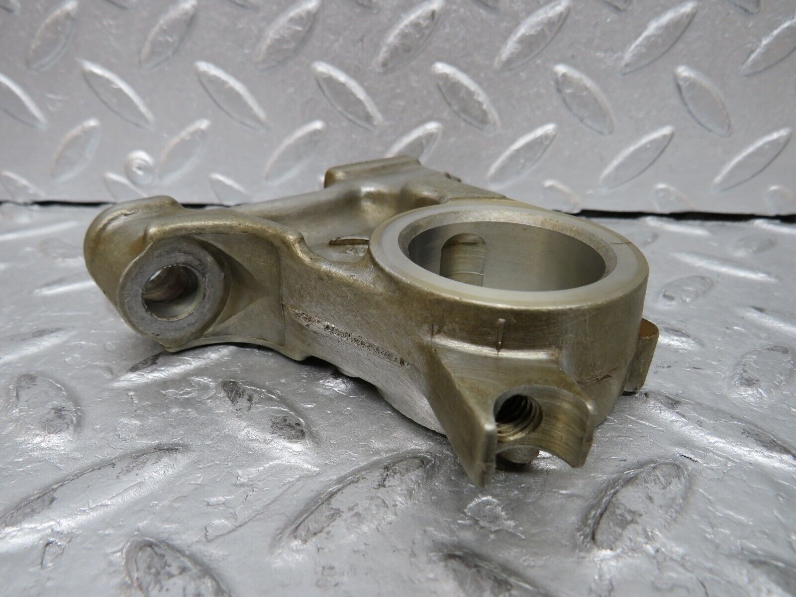 37116 Mercedes-Benz C126 420SEC Coupe Camshaft Tower Bearing 1160513610