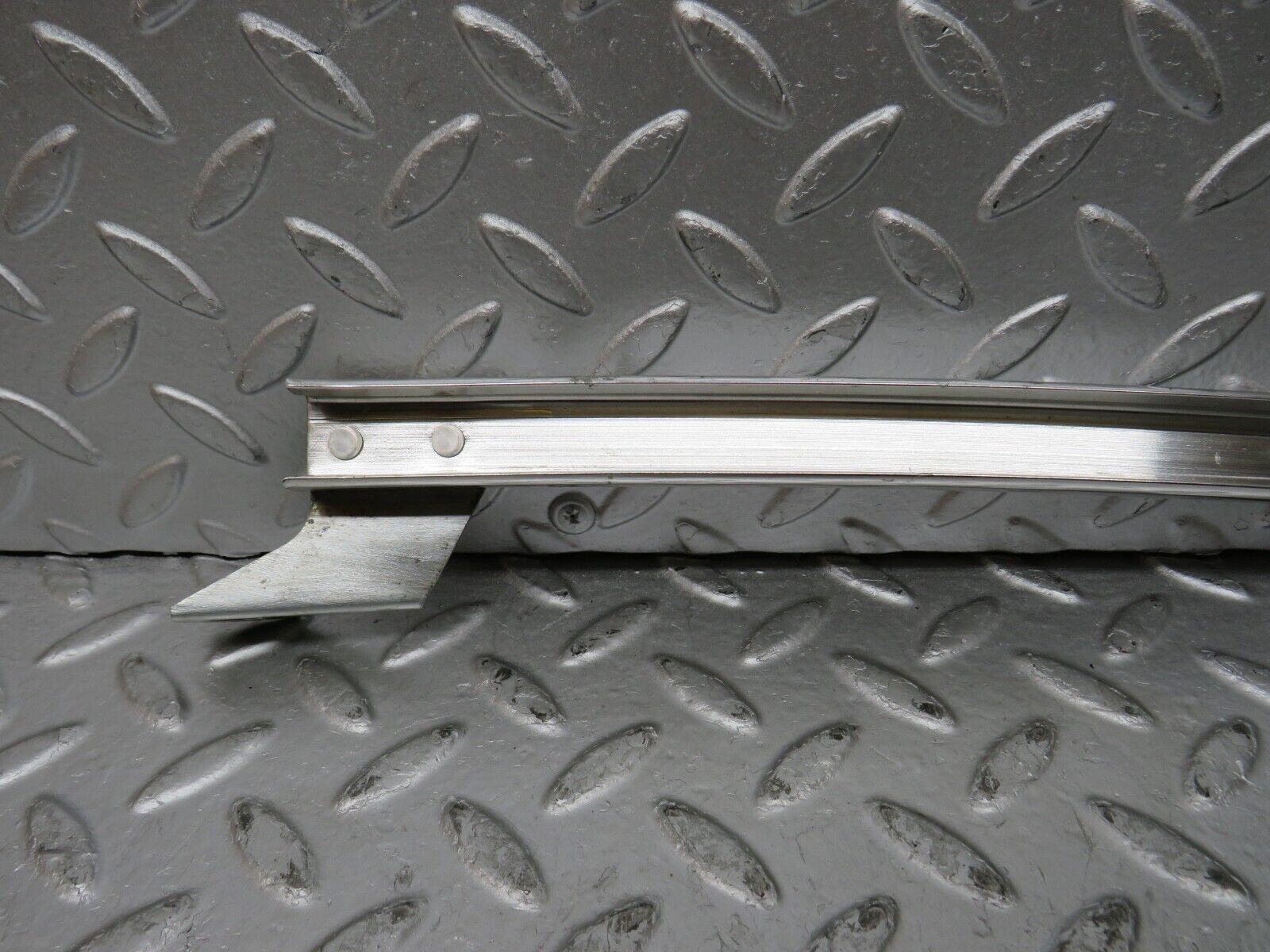 32085 Mercedes-Benz W123 230E Rear Right Chrome Window Channel