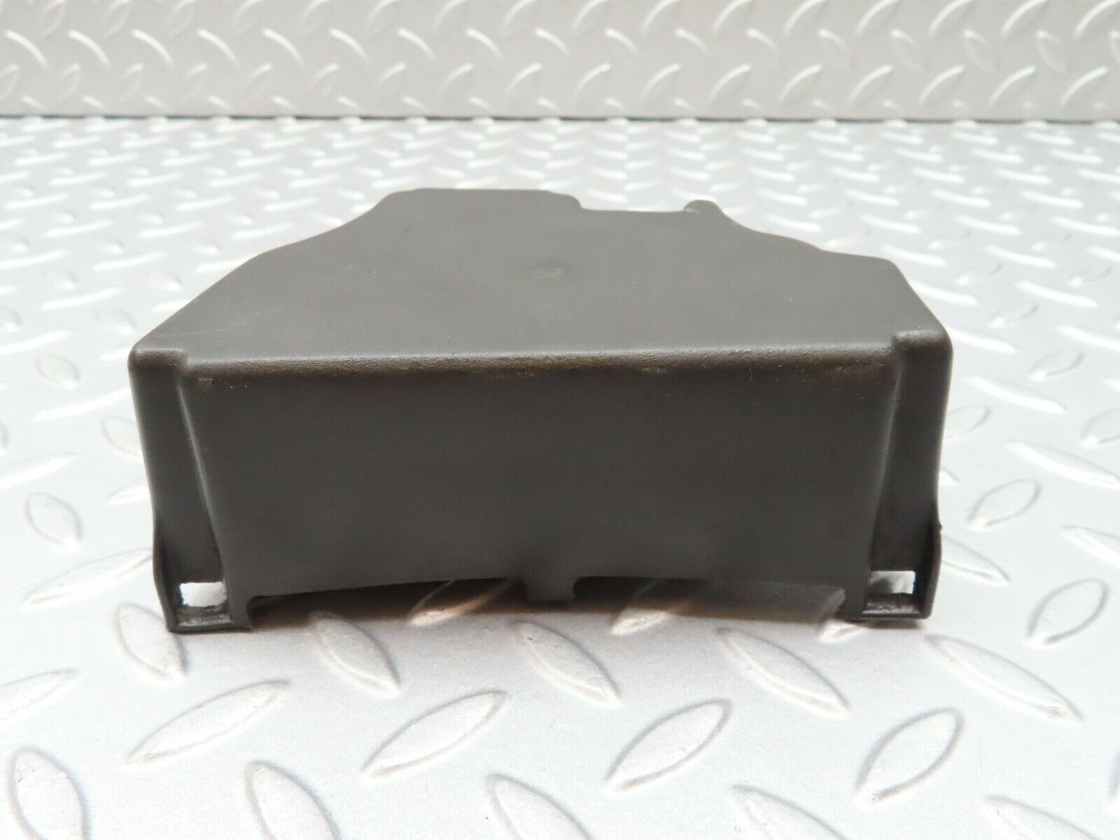 3911 Mercedes-Benz S123 200T Wagon Fuse Box Relay Cover 1235450146
