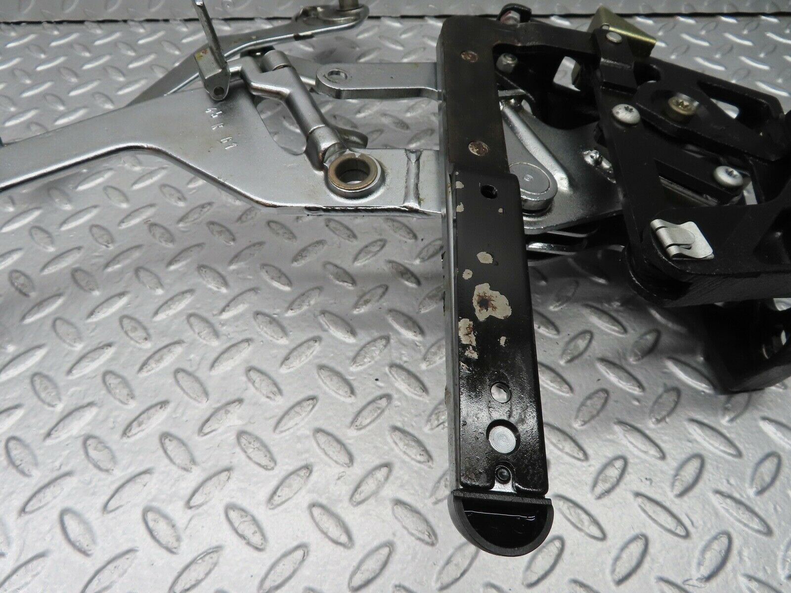 20159 Mercedes-Benz R129 300SL Coupe Soft Top Frame Base Right Side 1297741230