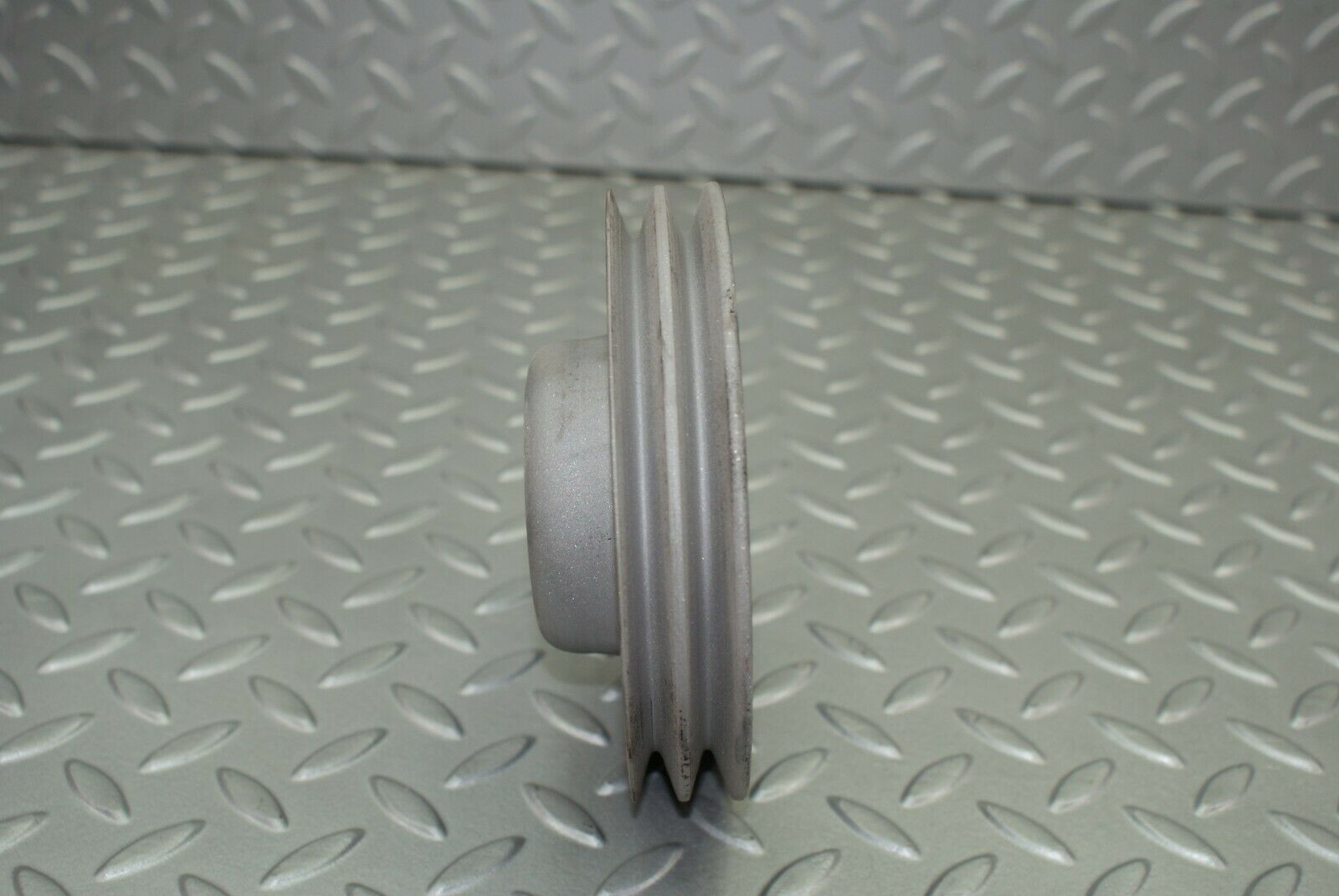 2668 Mercedes-Benz W116 350SE Water Pump Pulley