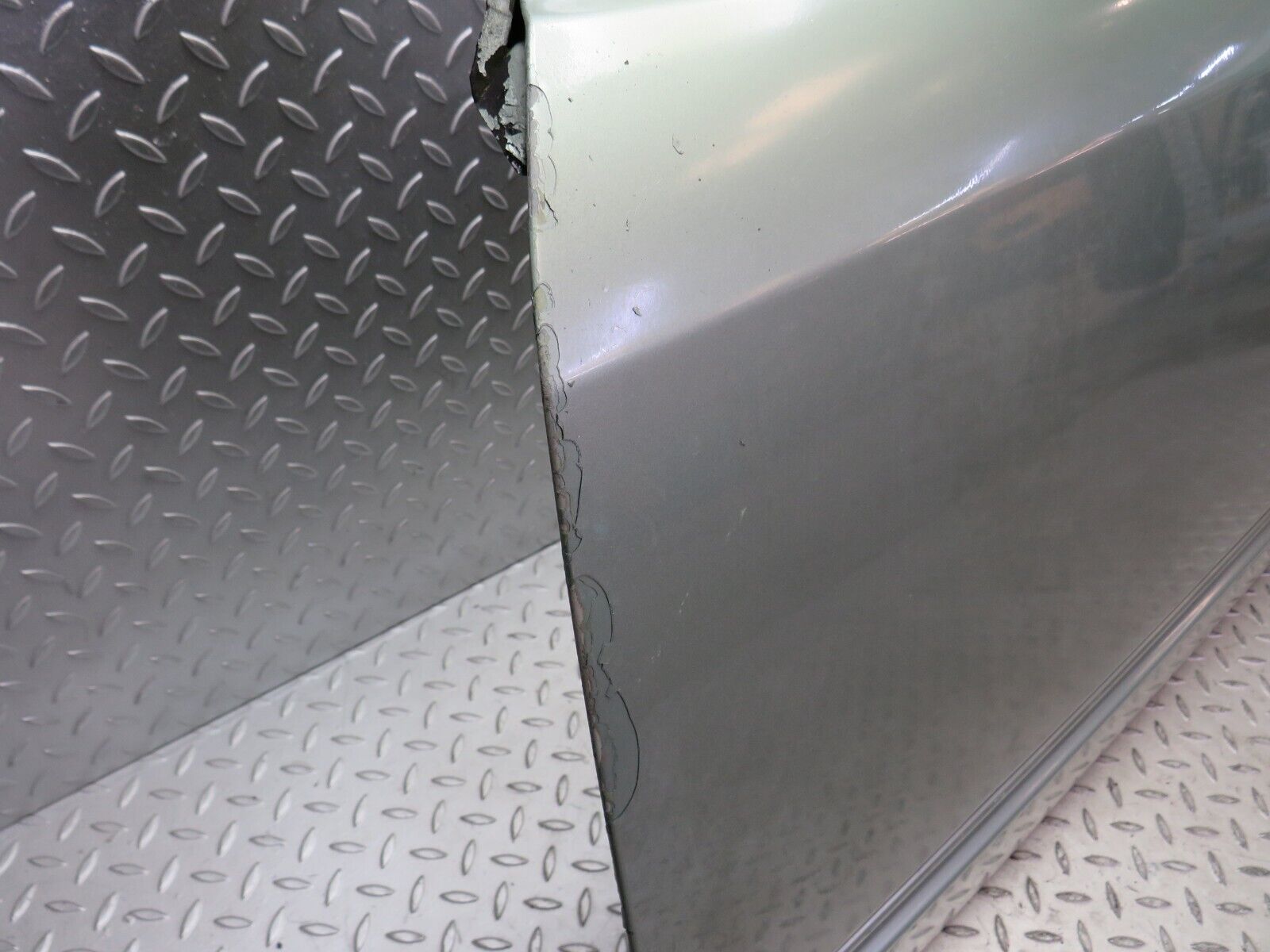 34239 Mercedes-Benz W124 260E Front Left Door