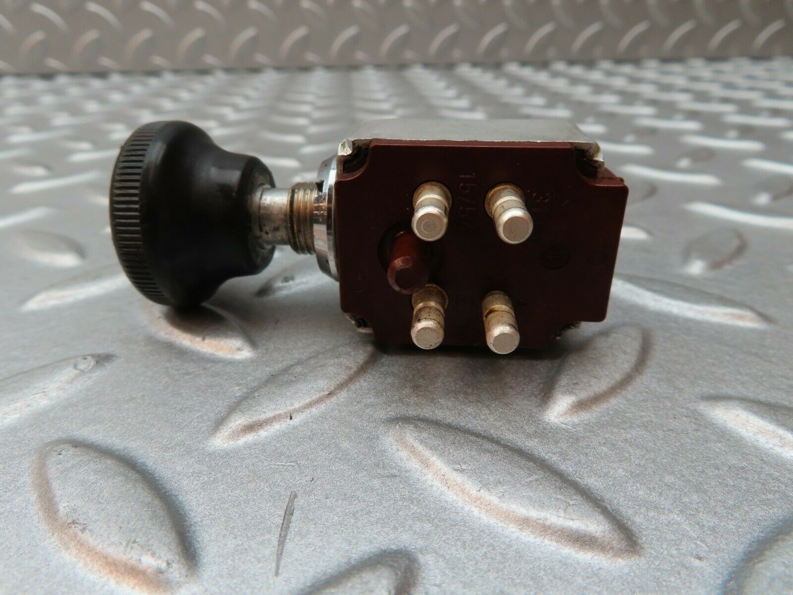 4630 Mercedes-Benz W114 280CE Coupe Rear Window Heater Switch