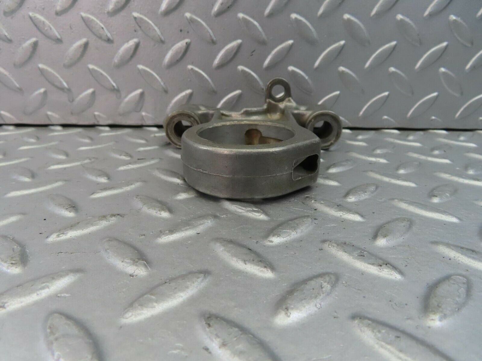 8975 Mercedes-Benz W110 Camshaft Tower Bearing 1800514016 48 mm