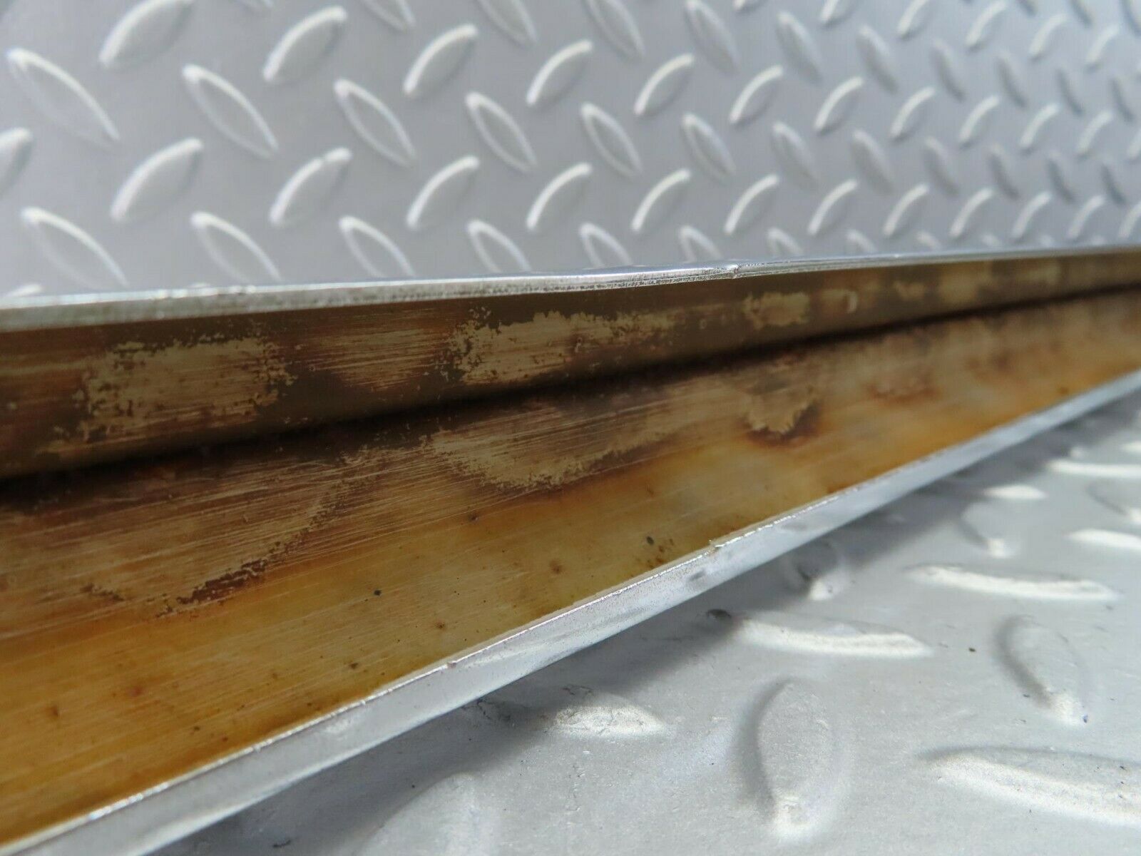 7389 Mercedes-Benz W116 450SE Rear Left Upper Bumper Chrome