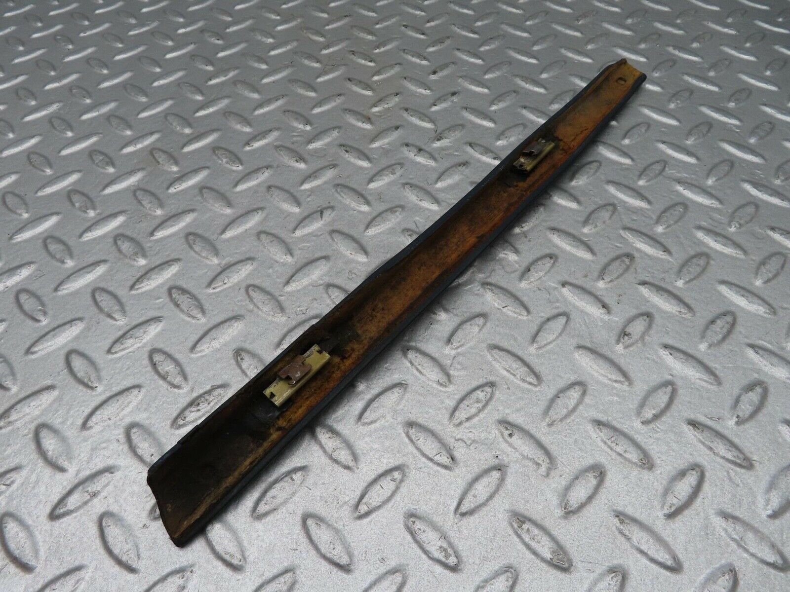 14185 Mercedes-Benz C107 280 SLC Interior Quarter Window Trim Rear Left