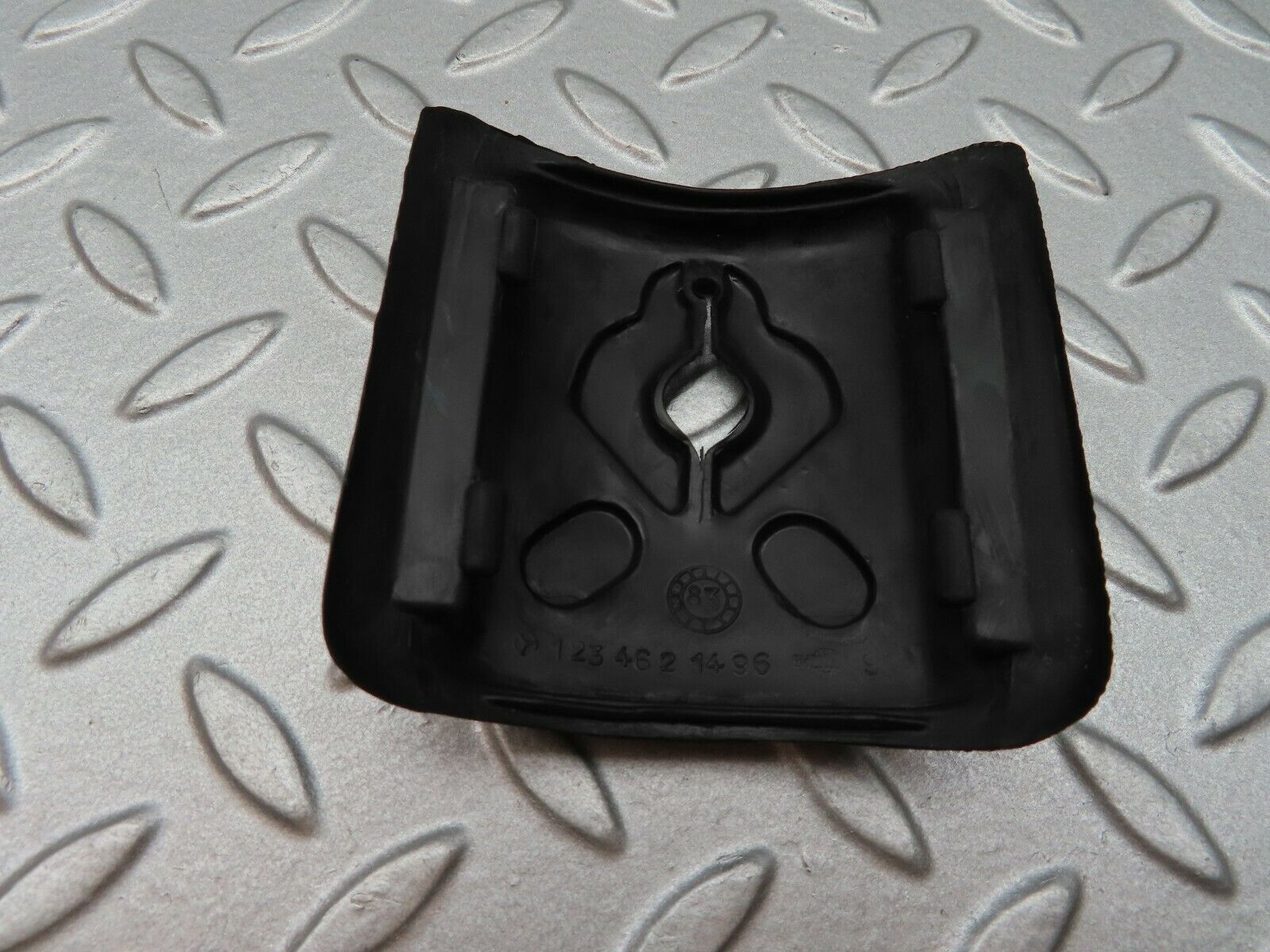 3772 Mercedes-Benz S123 200T Wagon Steering Column Switch Cover 1234621496