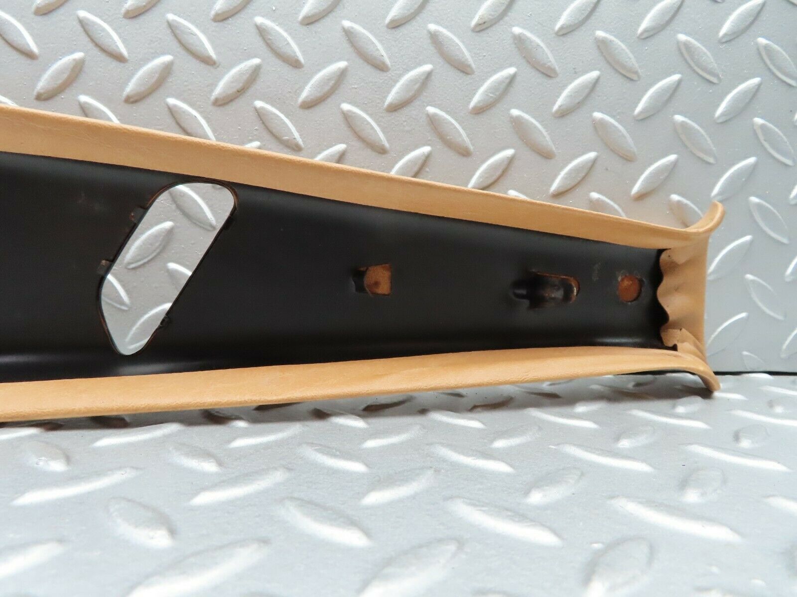 5670 Mercedes-Benz W123 200 B Pillar Cover Left Side