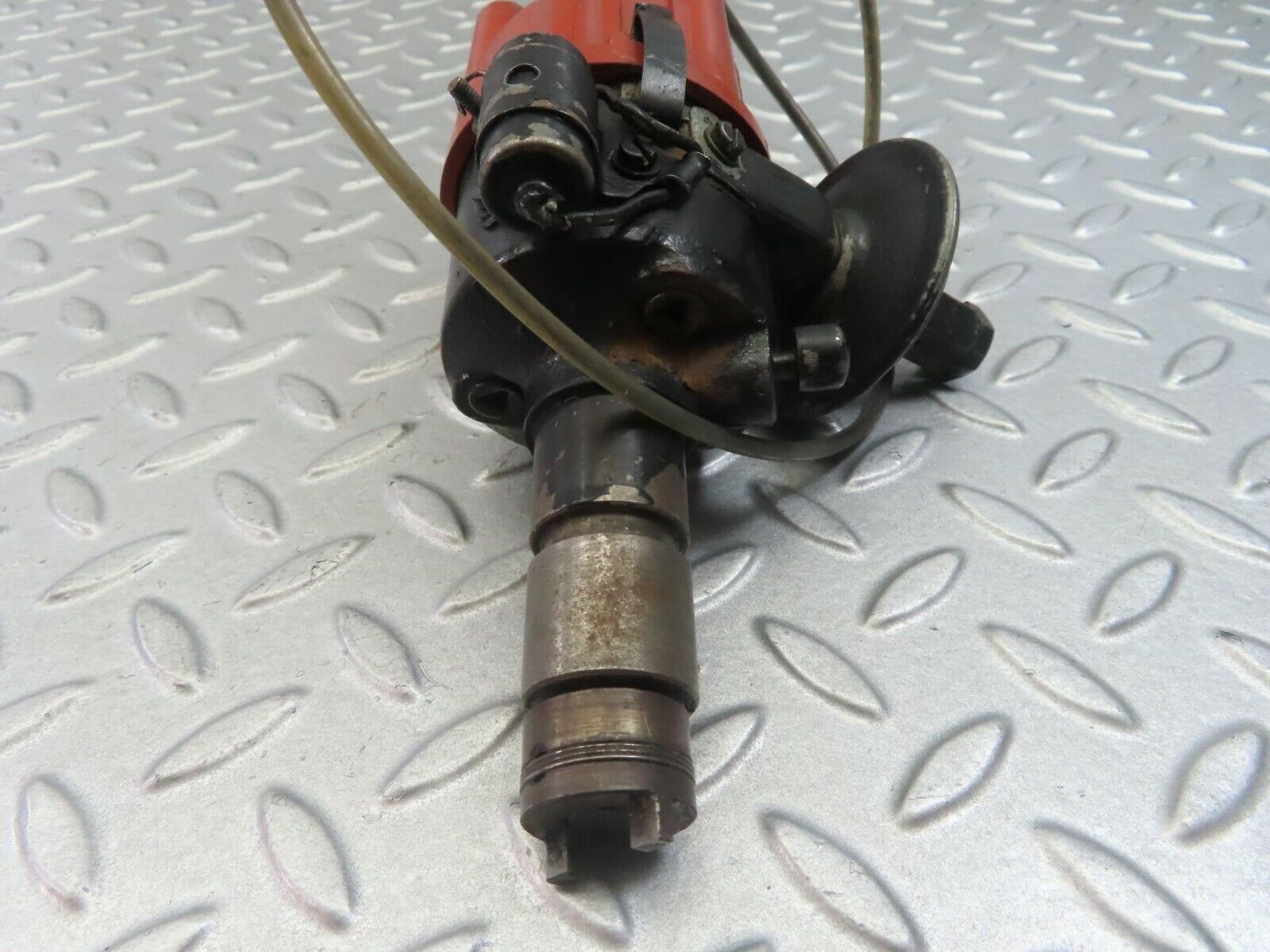 8288 Mercedes-Benz W120 Ponton Ignition Distributor VJUR 4BR 27T