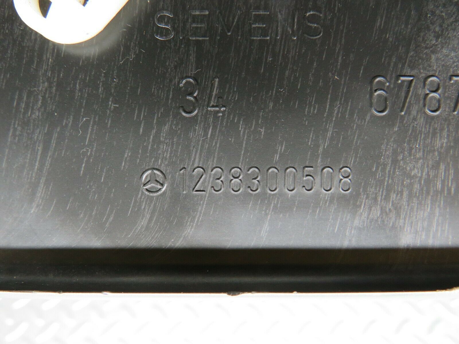 22126 Mercedes-Benz S123 280TE Heater Box Blower Housing Bosch 1238300508