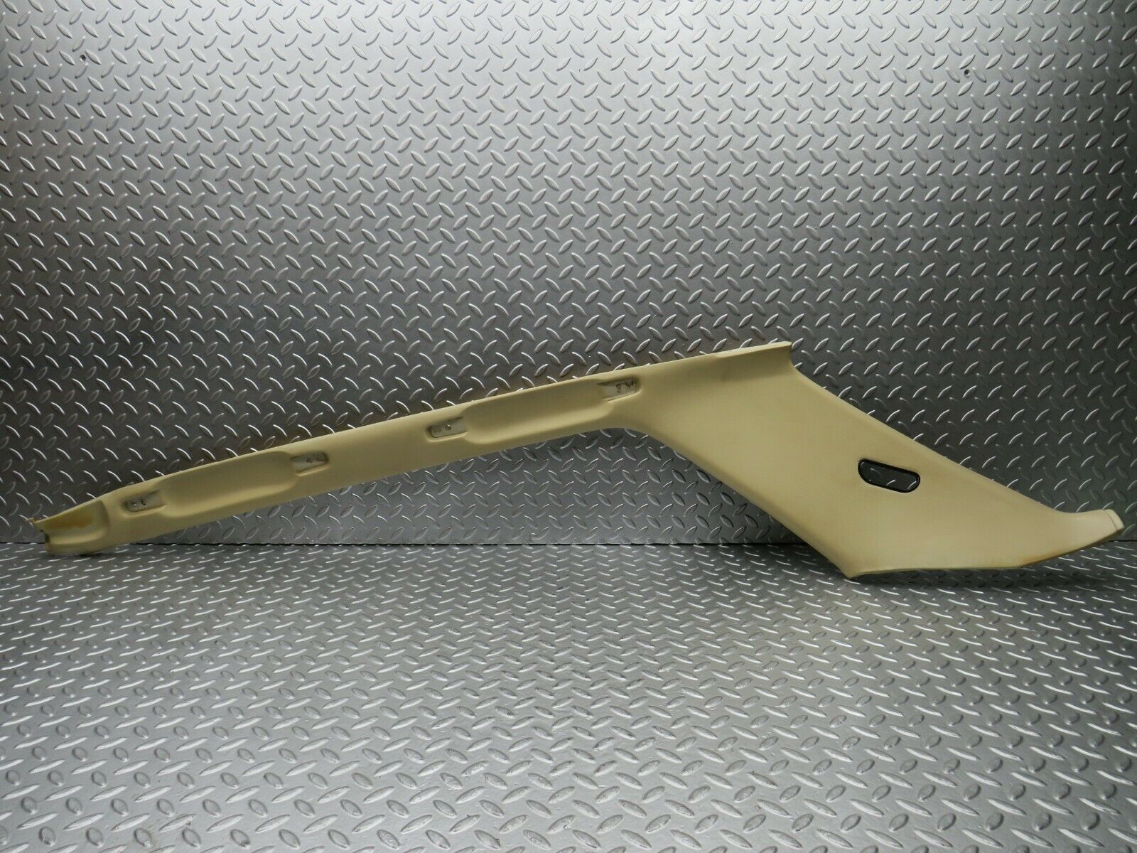 22659 Mercedes-Benz C107 450SLC Coupe C Pillar Cover Right Side Cream