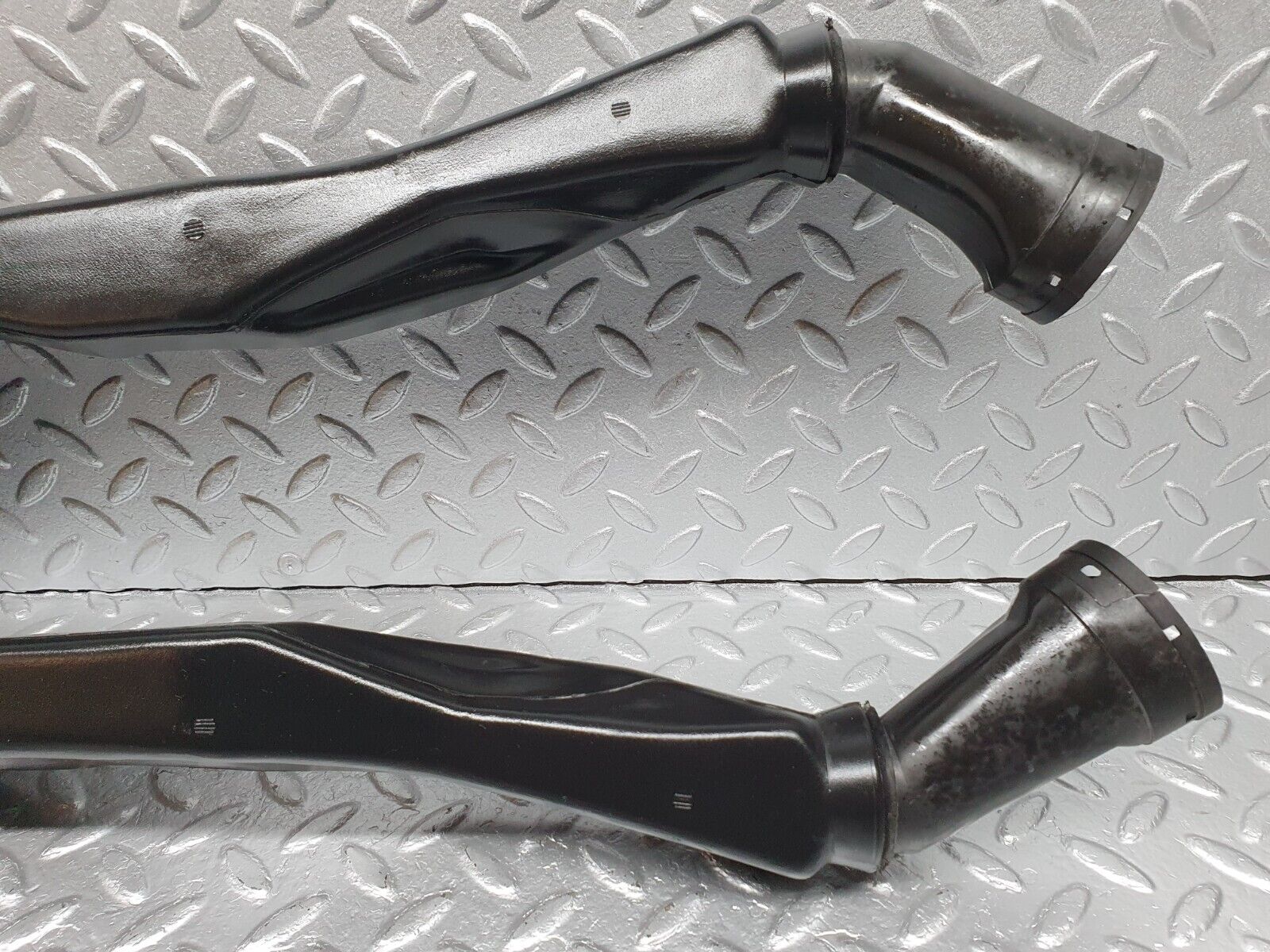 40903 Mercedes-Benz W126 300SE Cabin Center Air Duct Channel 1268317946