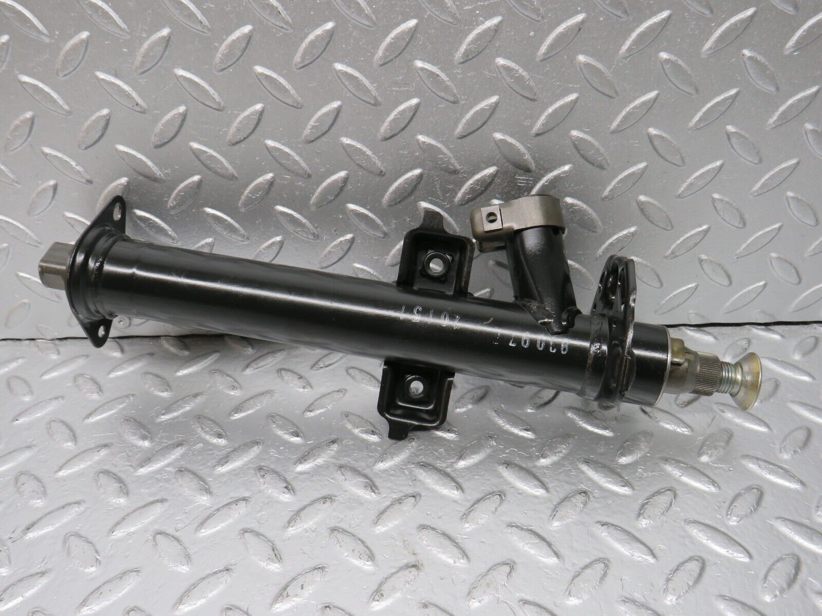 33784 Mercedes-Benz W201 190E 2.0L Steering Column