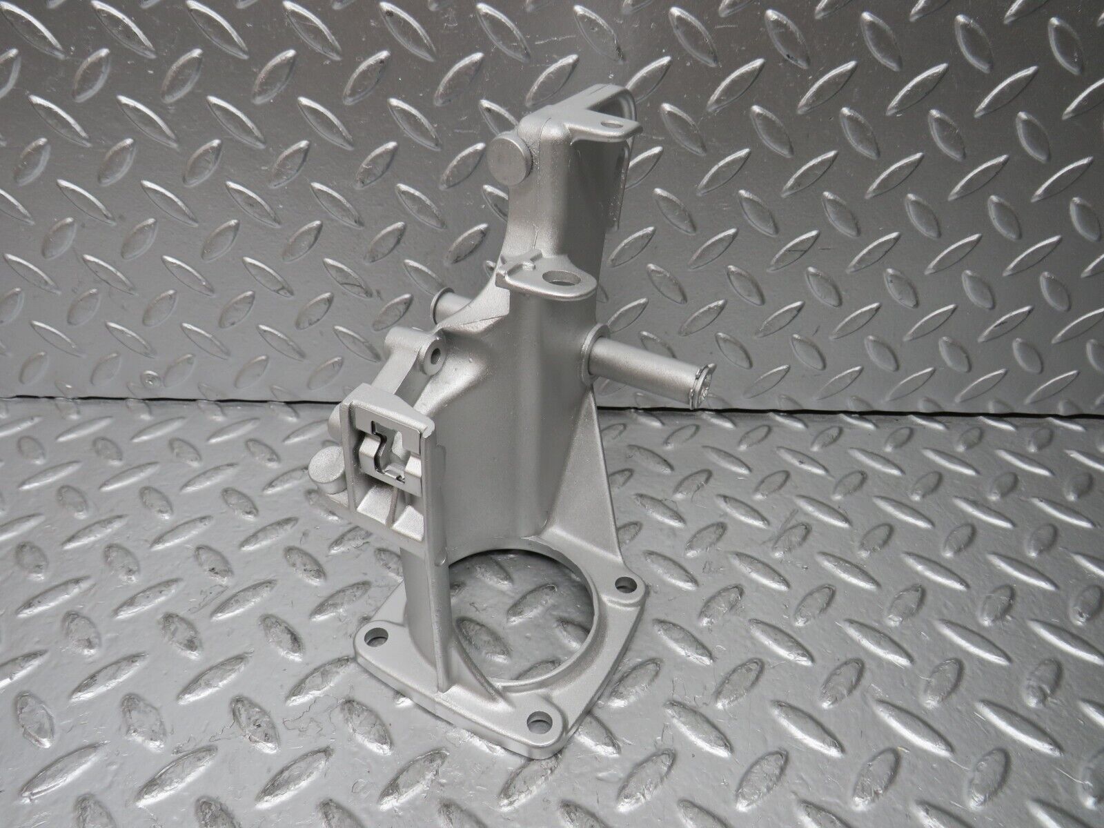 26828 Mercedes-Benz W123 240D Brake And Clutch Pedal Bracket 1232940501