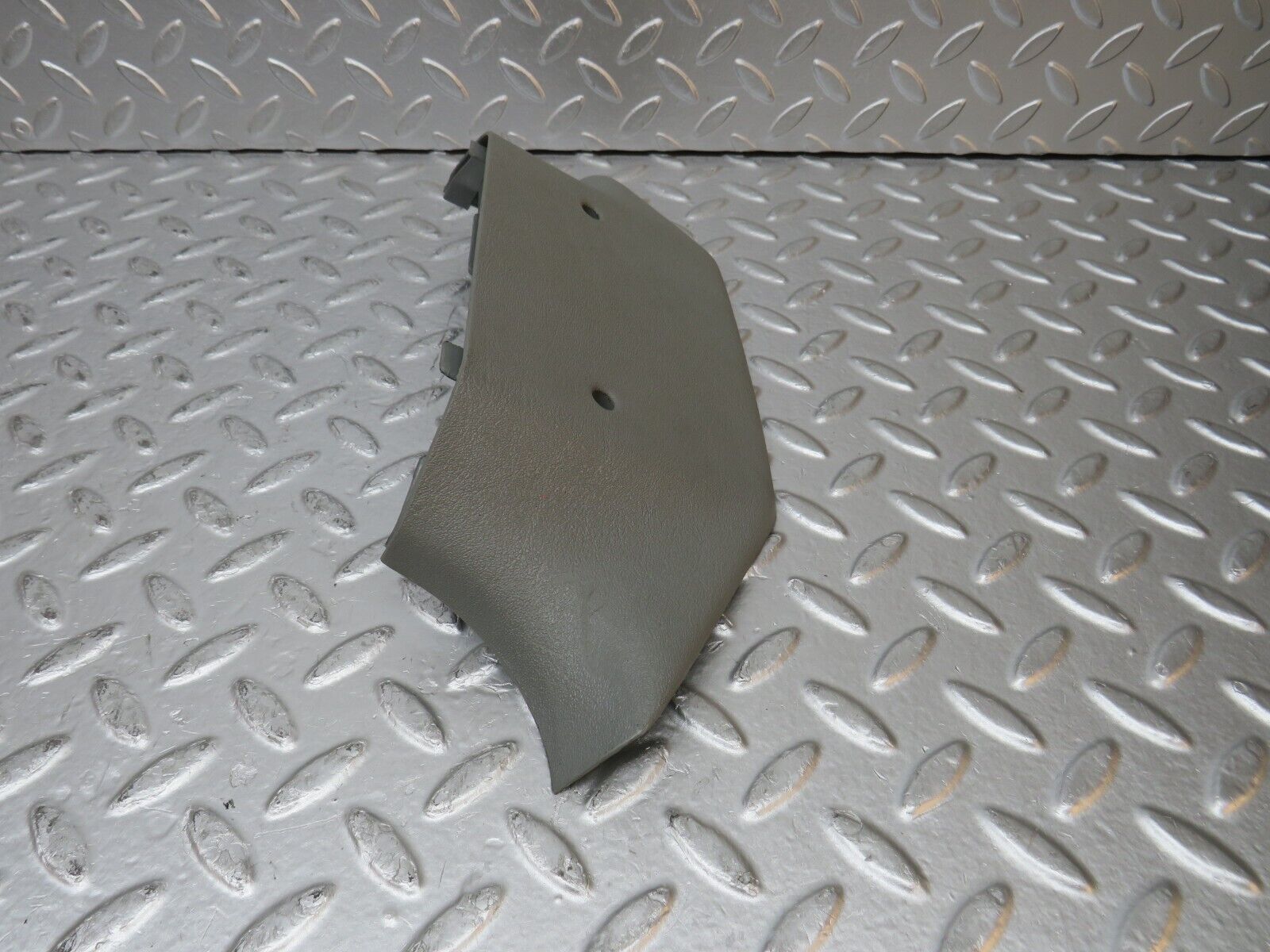 31262 Mercedes-Benz S124 220TE B Pillar Lower Cover Right Side 1246920422