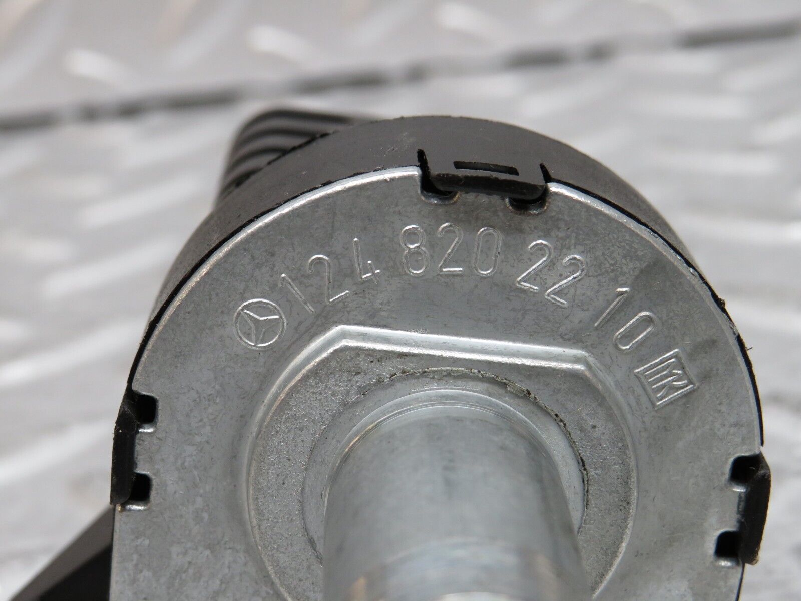 29373 Mercedes-Benz W124 230E Heater Blower Switch 1248202210