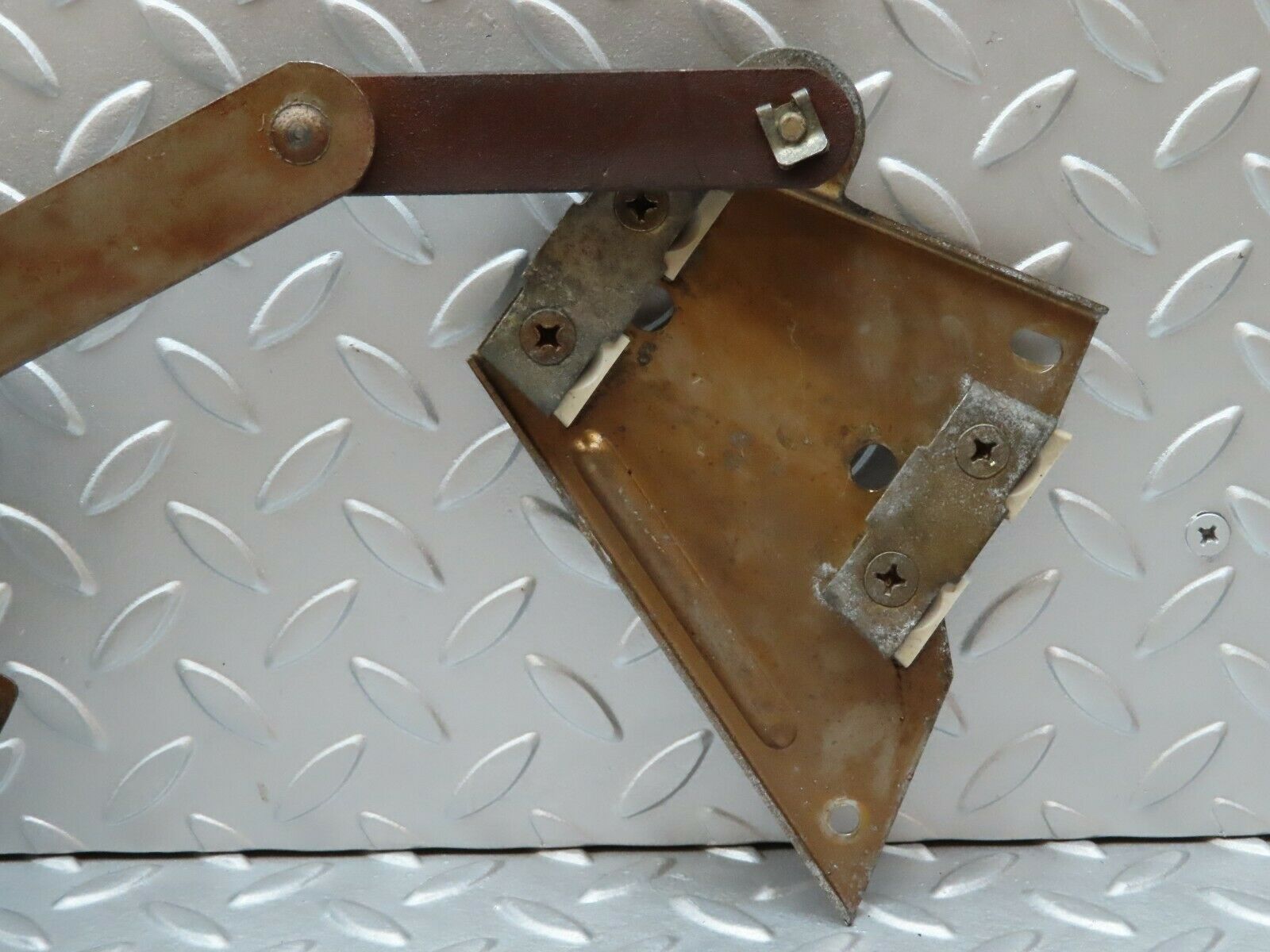 4706 Mercedes-Benz W114 280CE Coupe Rear Left Manual Window Regulator