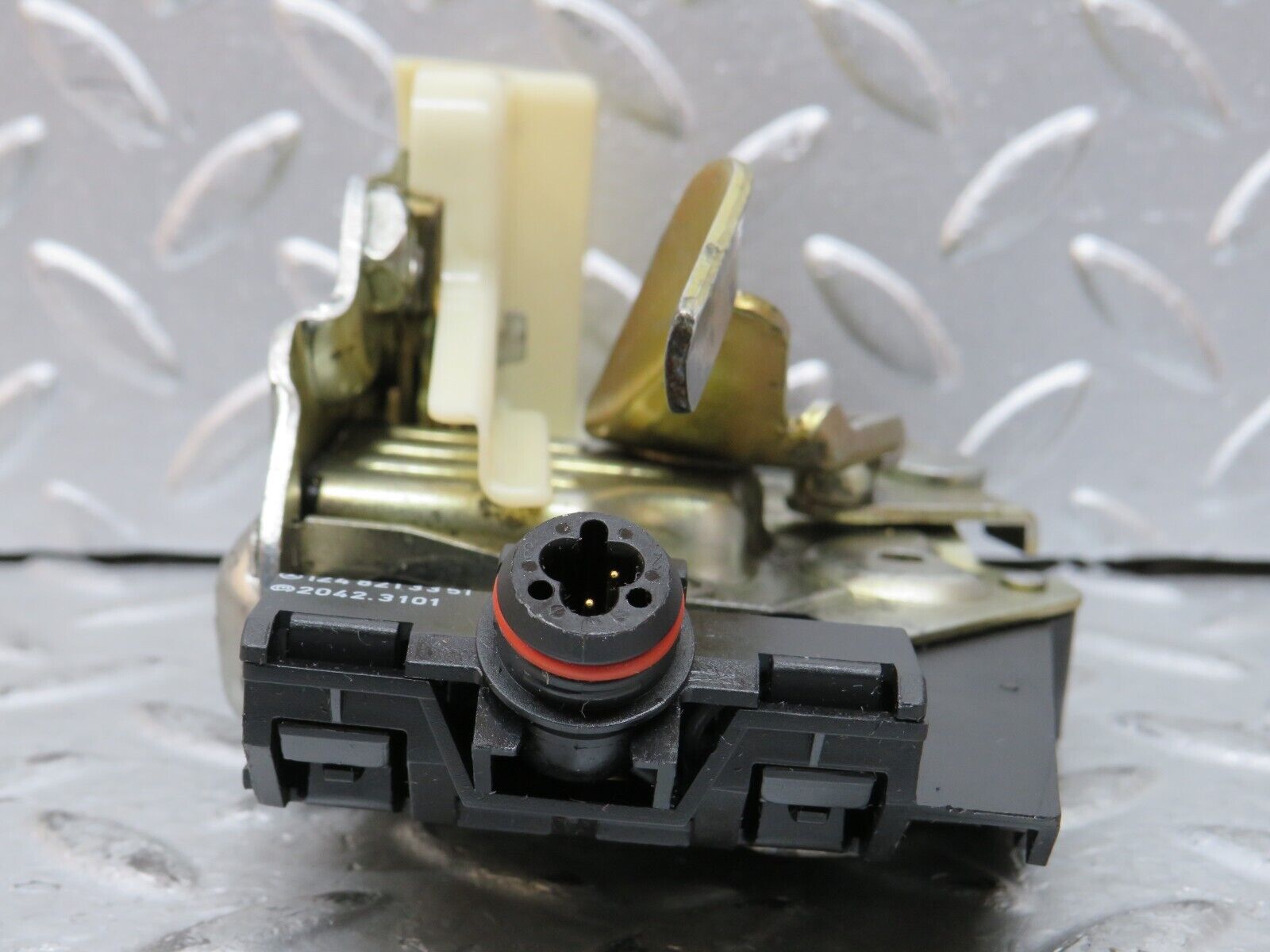 27672 Mercedes-Benz S124 300TE Wagon Rear Left Door Lock Mechanism 1248213551