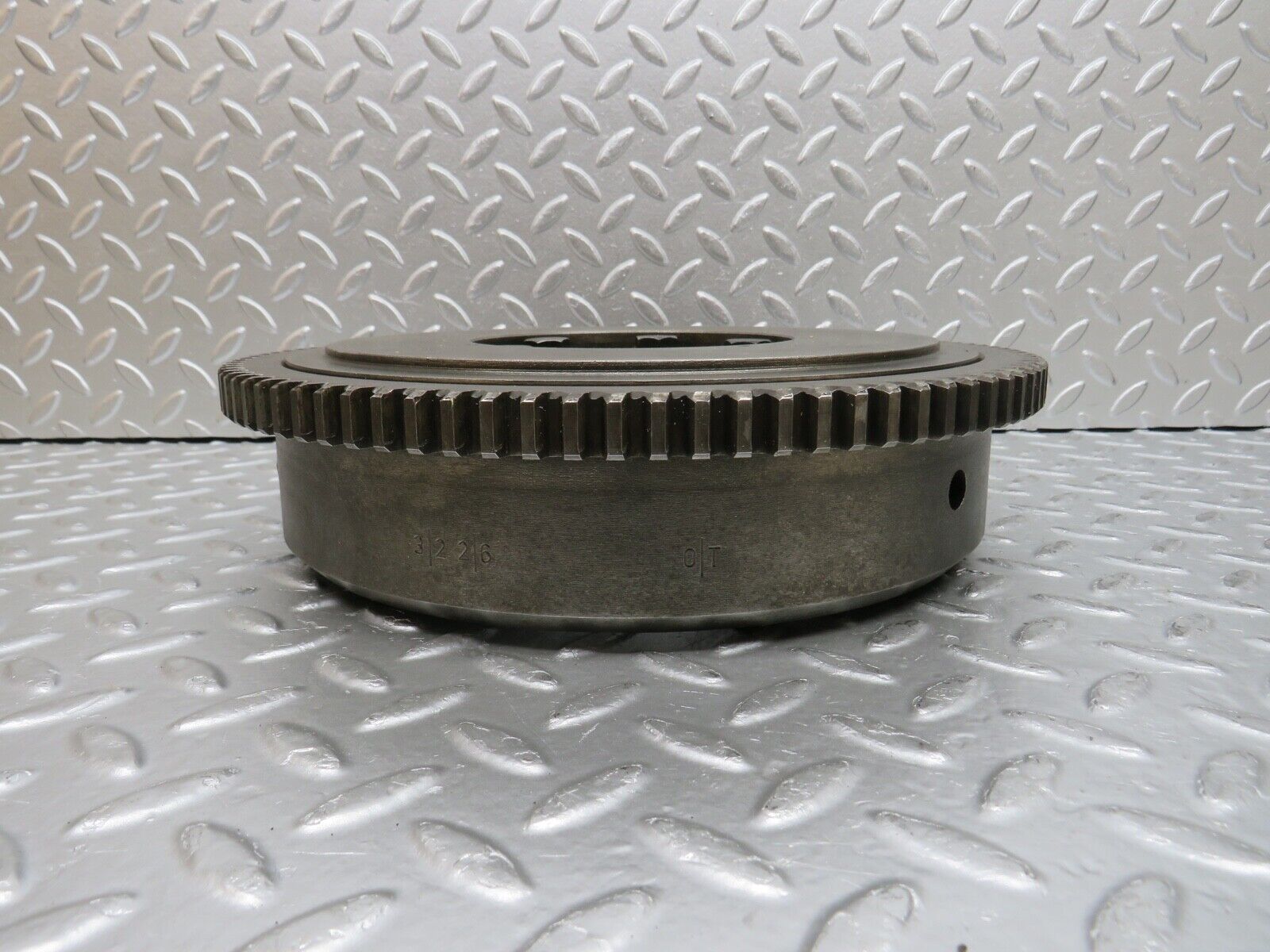 0354 Mercedes-Benz W120 180D Ponton Flywheel 6360300205