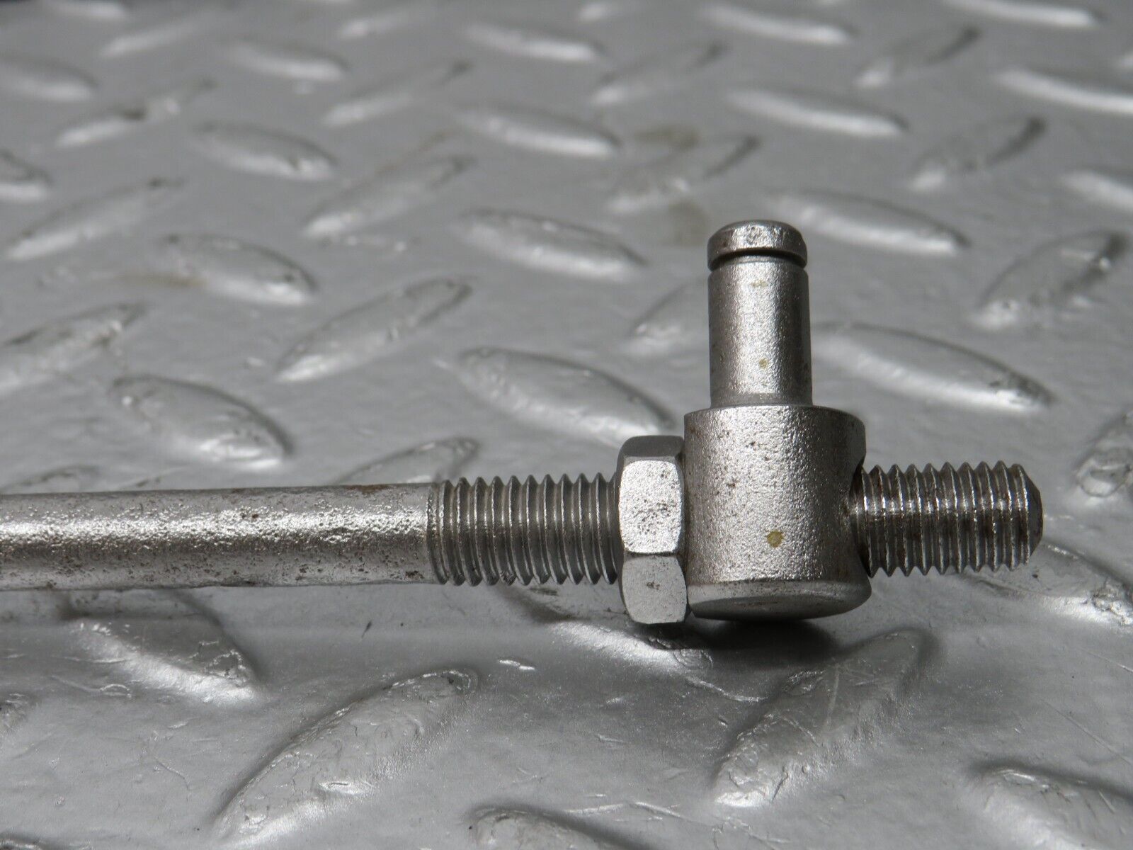 32100 Mercedes-Benz W123 230E Automatic Gear Selector Linkage