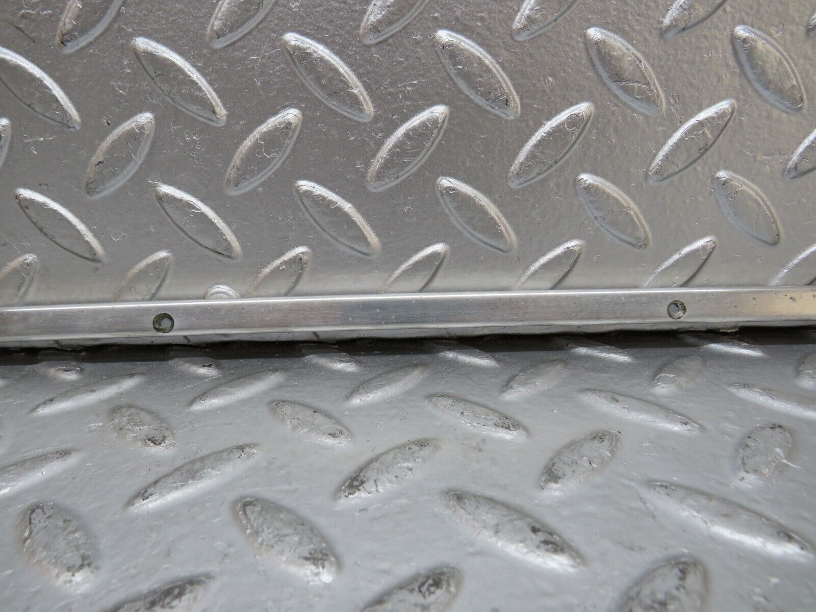 29607 Mercedes-Benz W124 230E Sunroof Trim