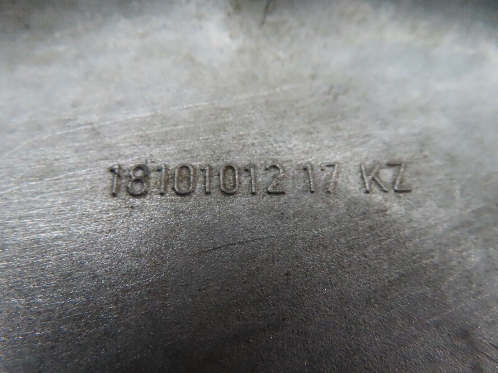 18545 Mercedes-Benz W136 170V Timing Chain Cover 1810101217