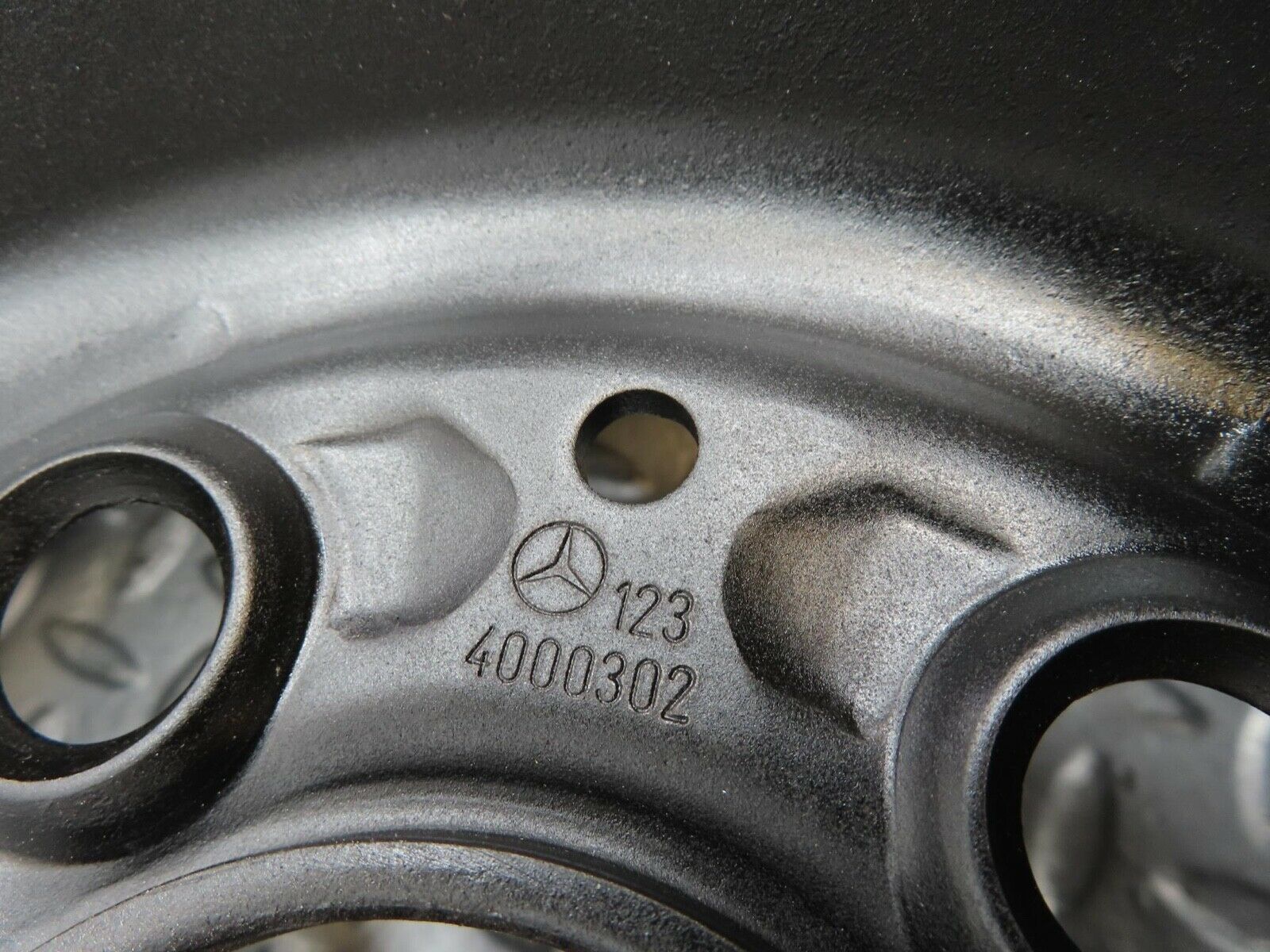 13228 Mercedes-Benz Steel Wheel 5.5Jx14H2 ET30 5x112 1234000302