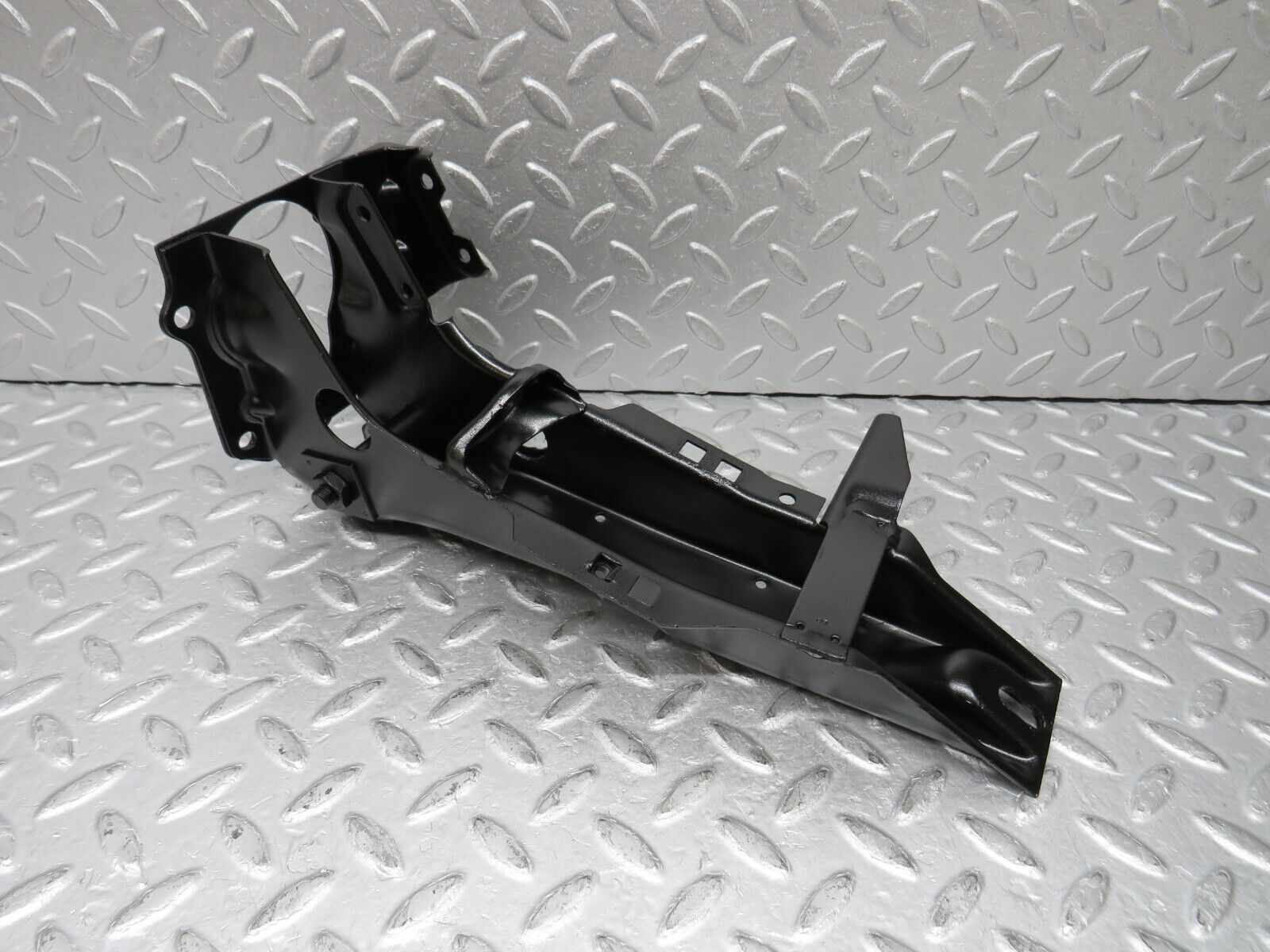 35911 Mercedes-Benz W108 Brake Pedal Bracket