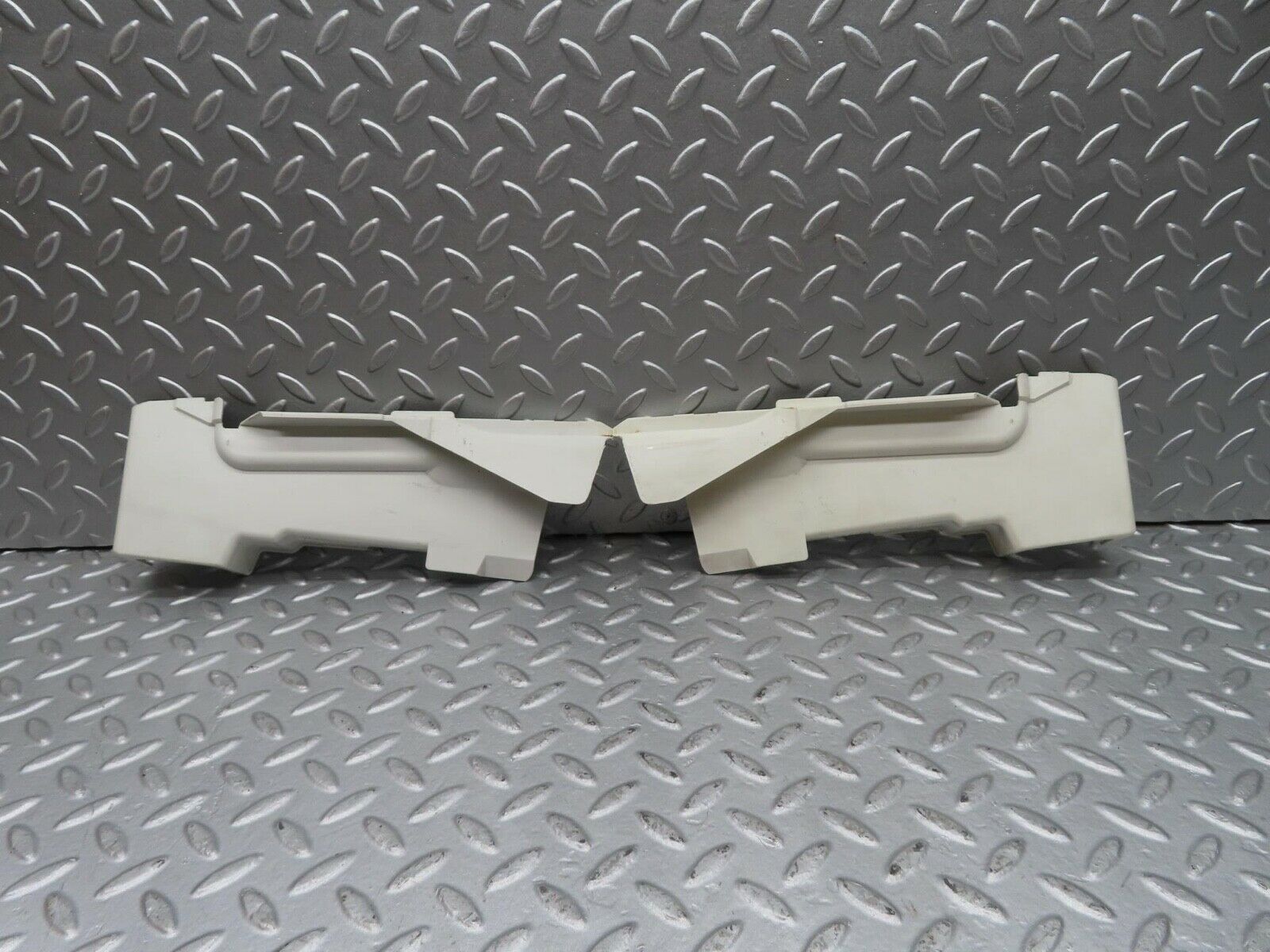 16220 Mercedes-Benz W124 260E Front Door Lock Cover Pair 1247231808 1247231708