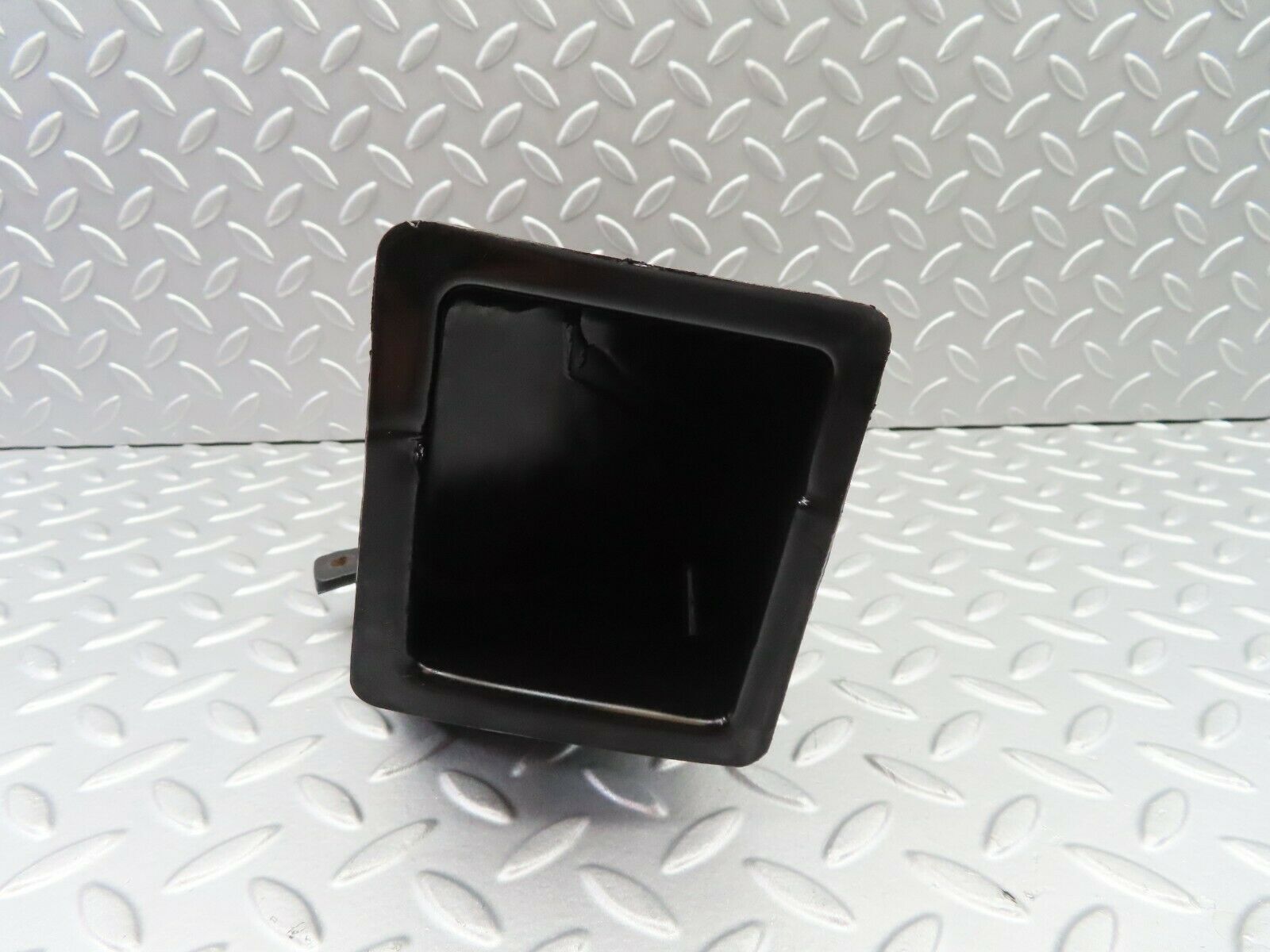 6973 Mercedes-Benz C107 350SLC Coupe Floor Ventillation Duct Left 1078310146