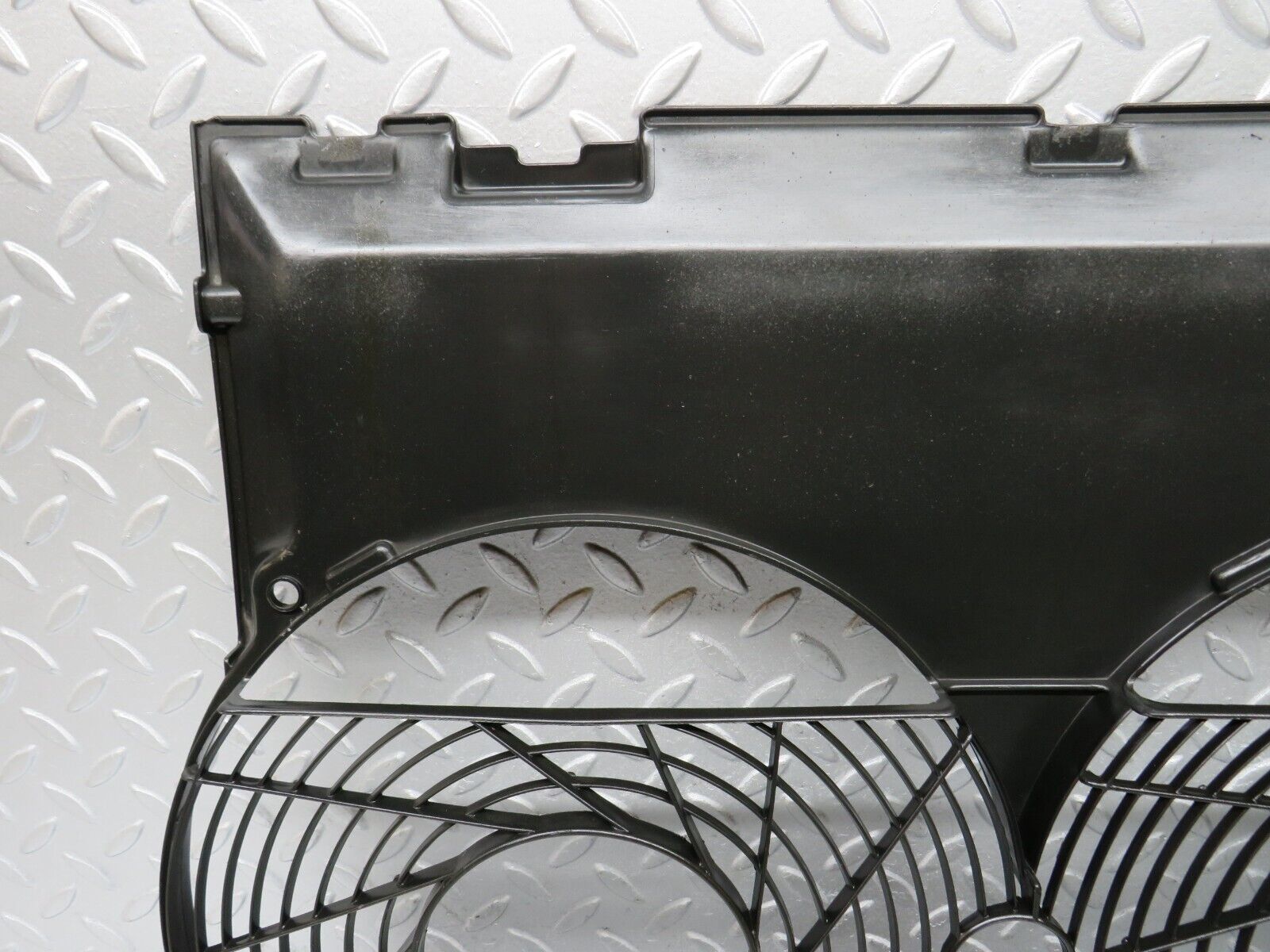 37792 Mercedes-Benz A124 320E Cabriolet Radiator Fan Shroud Cover 1245053555