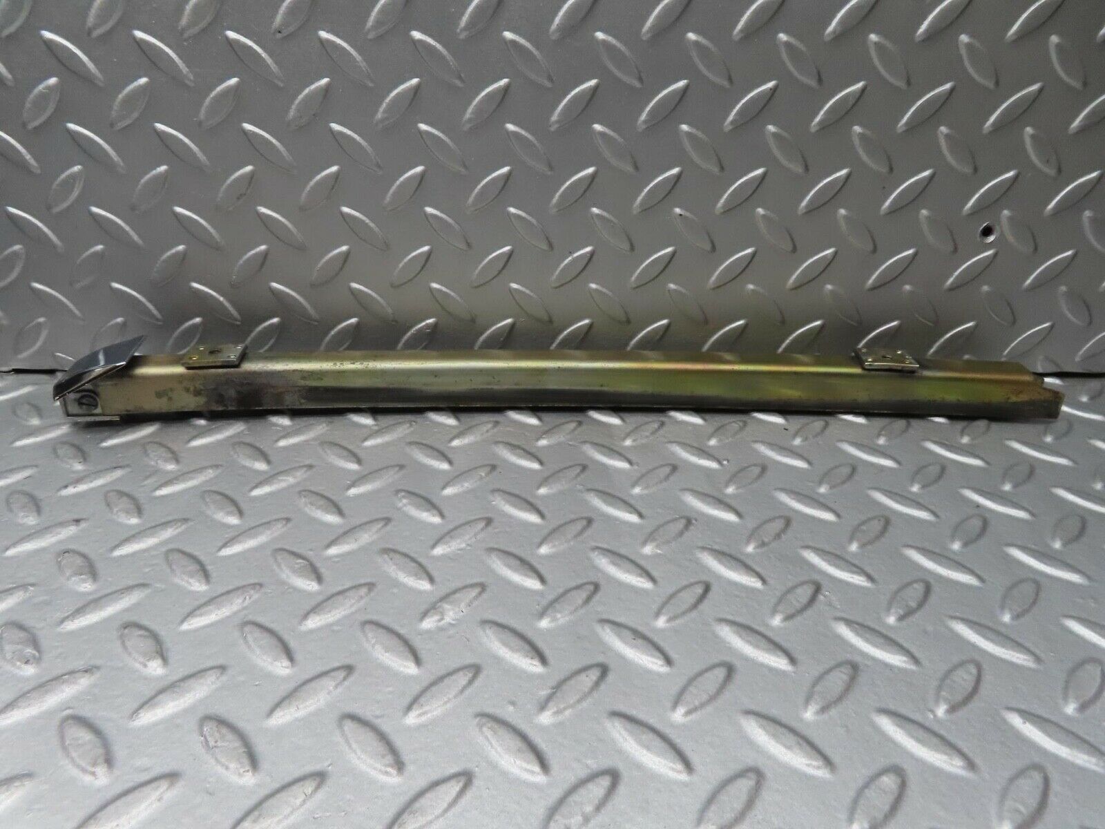 16739 Mercedes-Benz C107 380SLC Right Door Rear Window Channel