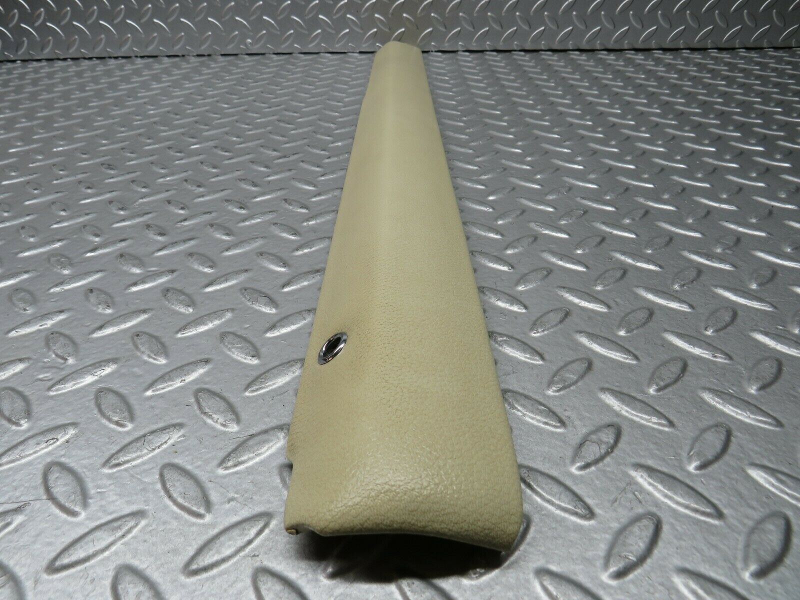 23433 Mercedes-Benz W114 280E Front Left Door Interior Trim Cream