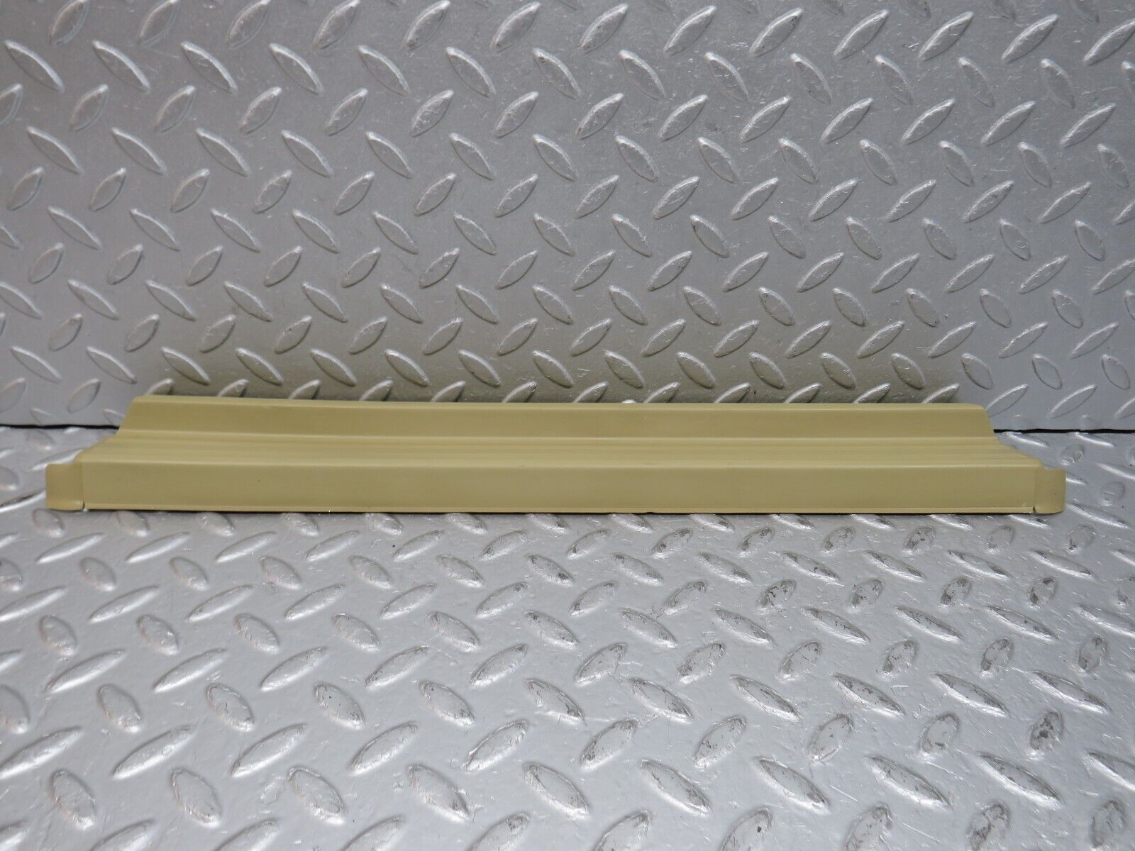 38714 Mercedes-Benz W201 190E 2.6L Rear Left Door Sill Trim Beige