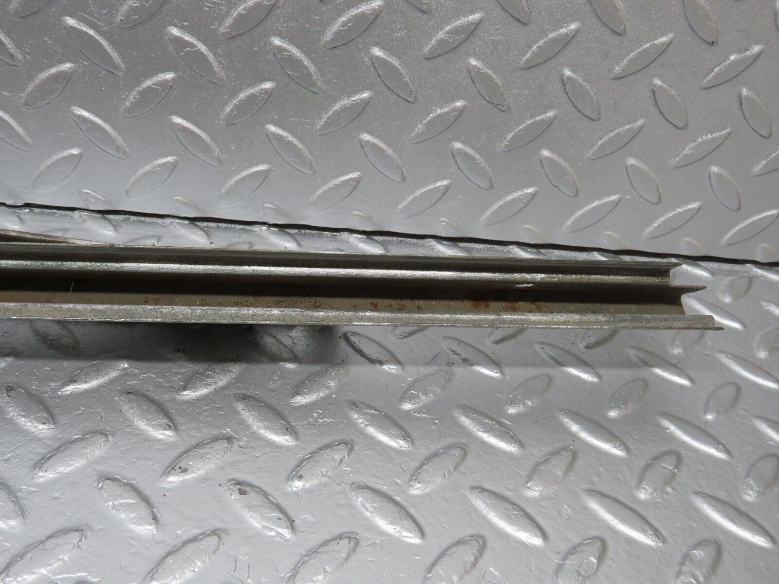 40357 Mercedes-Benz W110 230 Front Right Manual Window Regulator