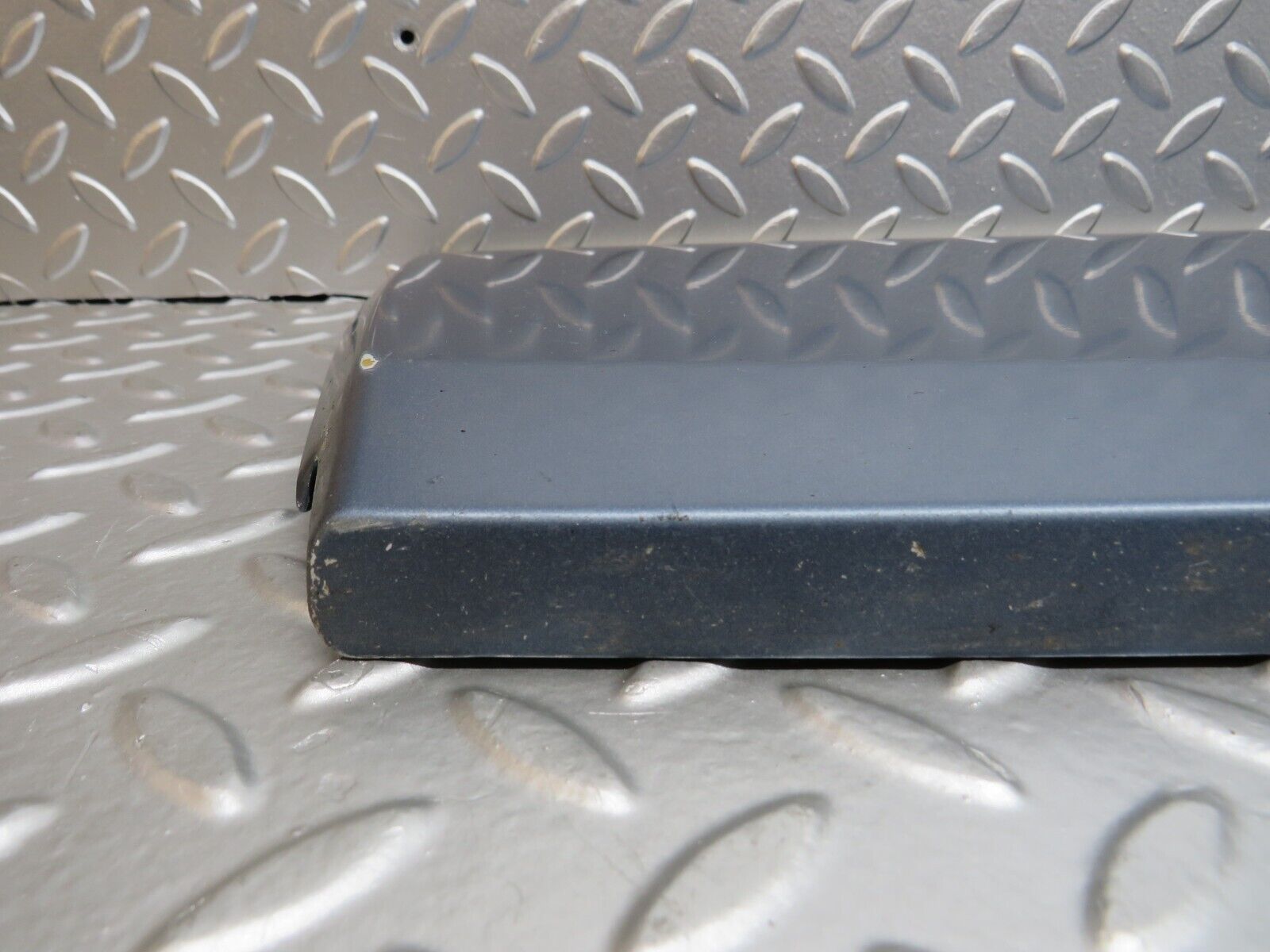 31281 Mercedes-Benz S124 220TE Wagon Front Left Door Lower Trim 1246901540