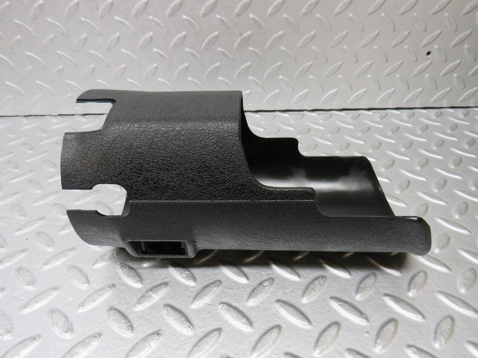 36143 Mercedes-Benz W126 420SE Steering Column Surround Cover 1264624723