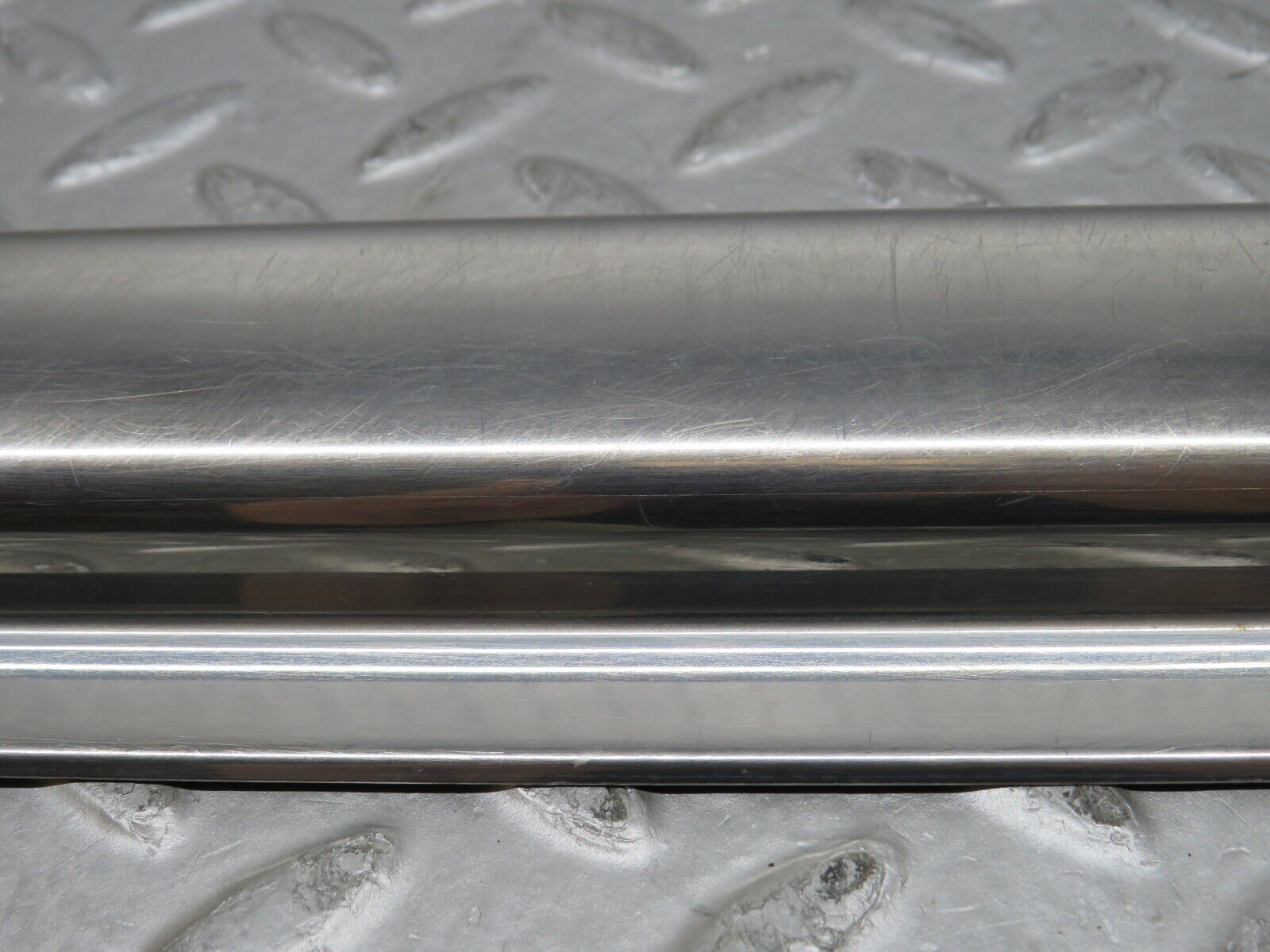 37370 Mercedes-Benz W109 300SEL Rear Right Door Sill Chrome