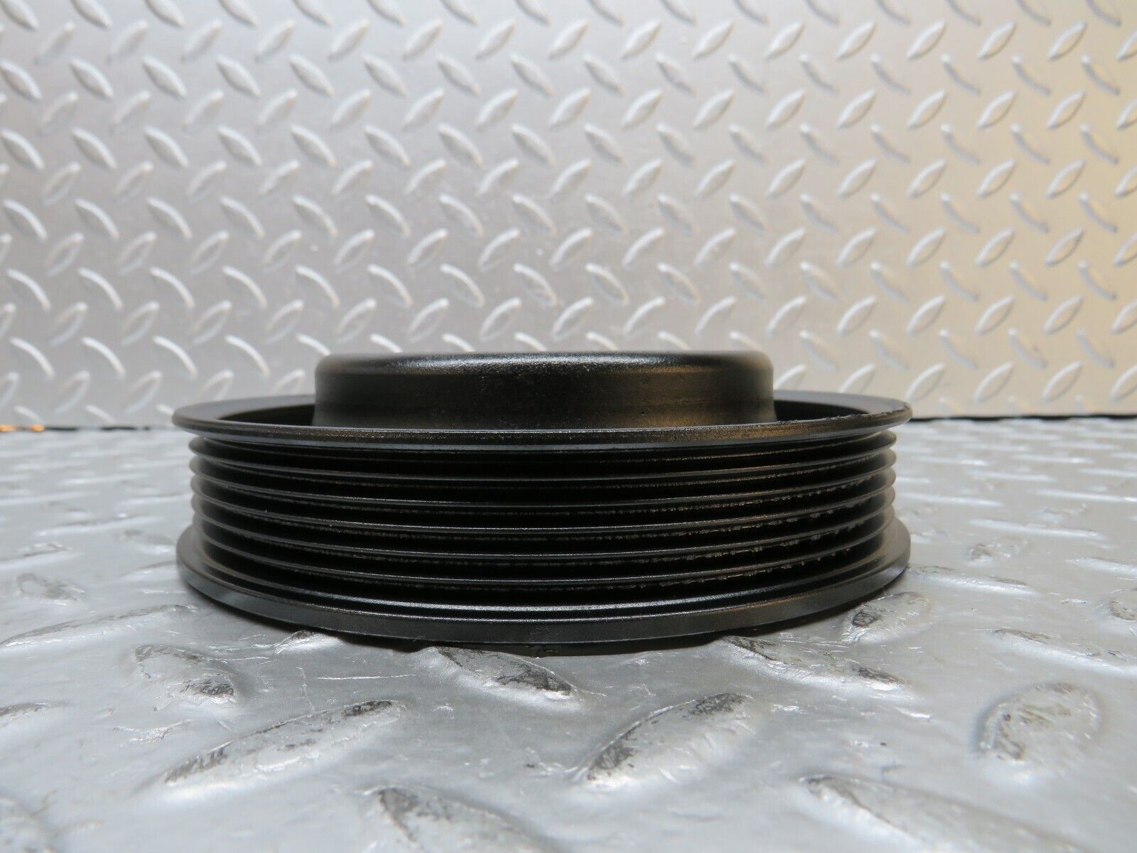 31875 Mercedes-Benz W201 190LE 1.8L Crankshaft Pulley 6030320204