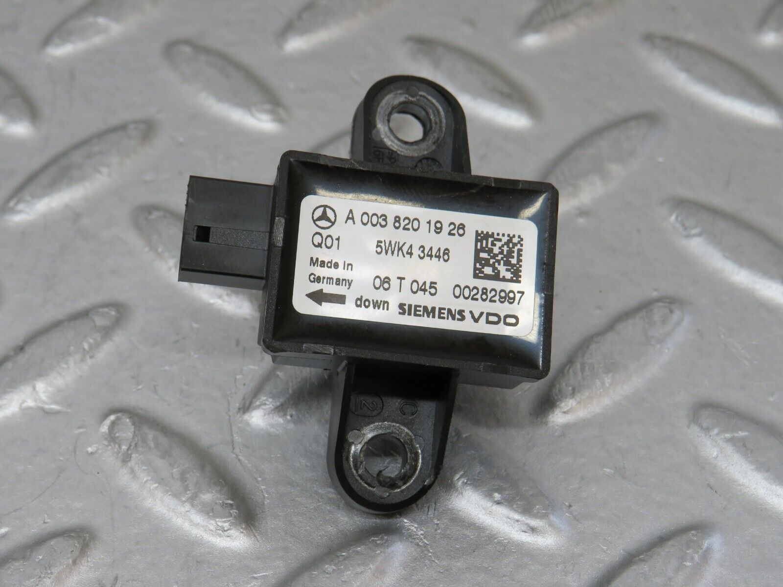 35126 Mercedes-Benz W221 Door Airbag Crash Sensor 0038201926