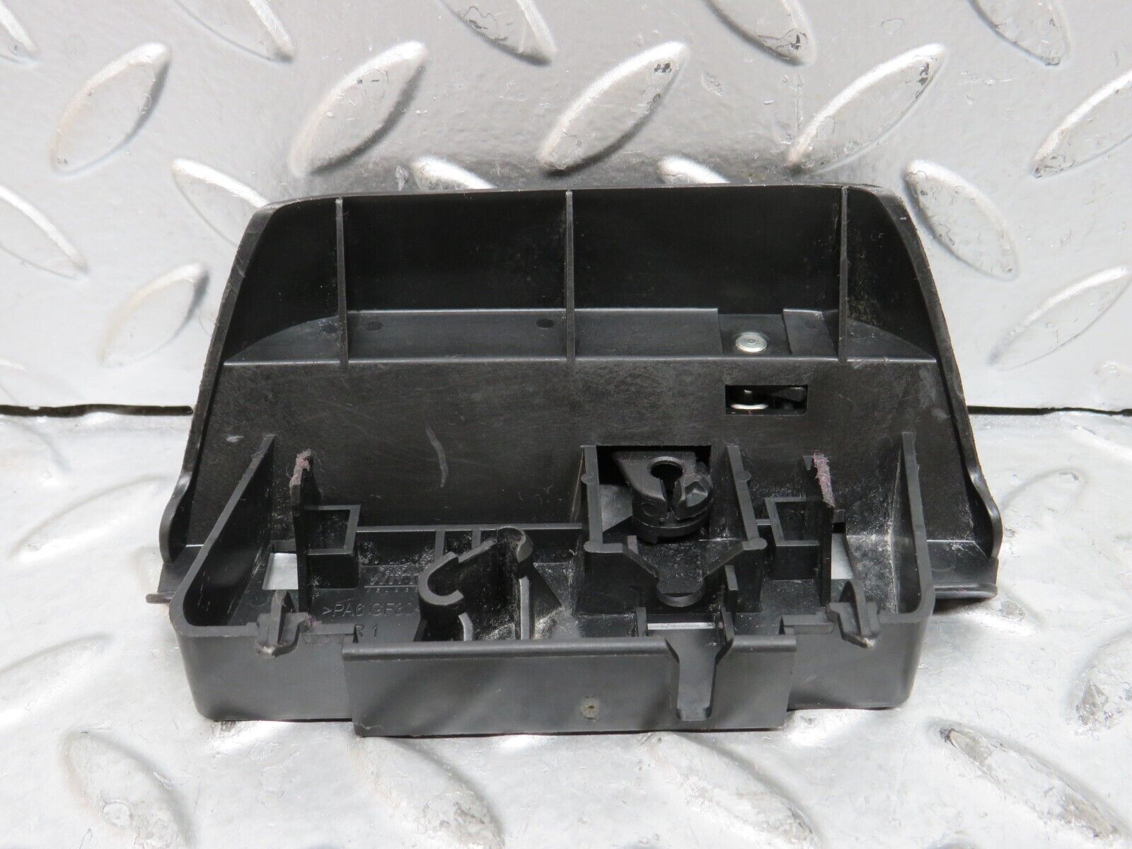 29112 Mercedes-Benz W204 Rear Right Seat Release Handle 2049200264