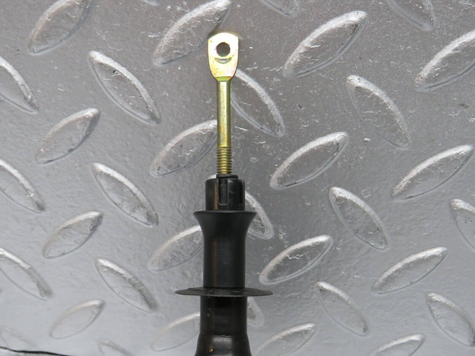 32448 Mercedes-Benz S124 300TE Wagon Door Lock Vacuum Actuator Rear Right