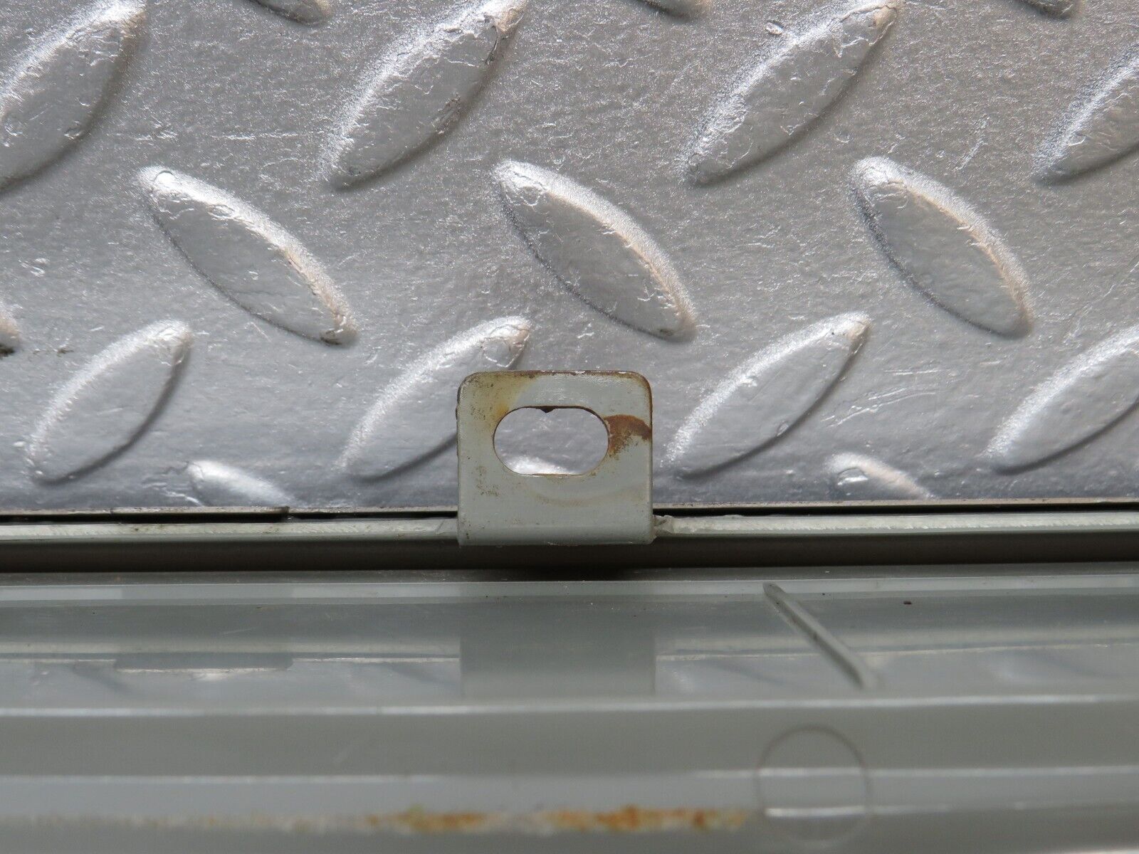 39521 Mercedes-Benz R129 320SL Coupe Left Door Sill Grey 1296800335