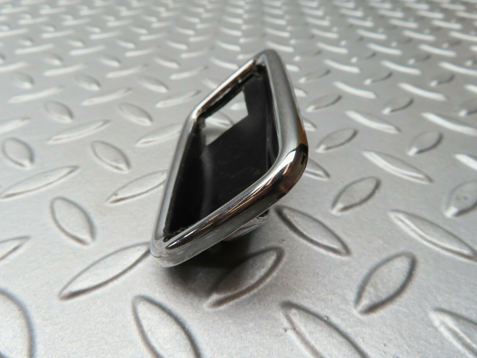 4730 Mercedes-Benz W114 280CE Coupe Chrome Frame For Door Handle 1087660511