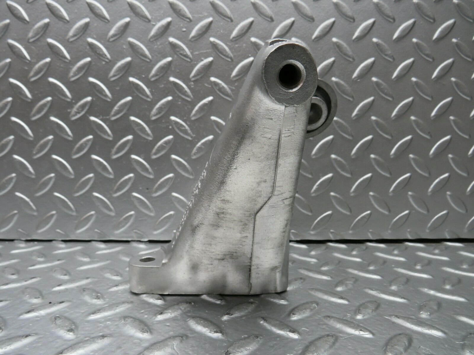 23082 Mercedes-Benz C123 230CE Engine Mount Bracket Left Side 1022230504