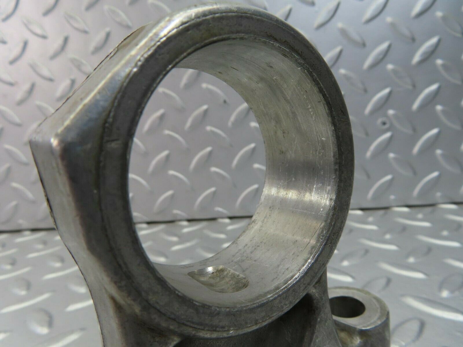 8968 Mercedes-Benz W108 Camshaft Tower Bearing 1140510916