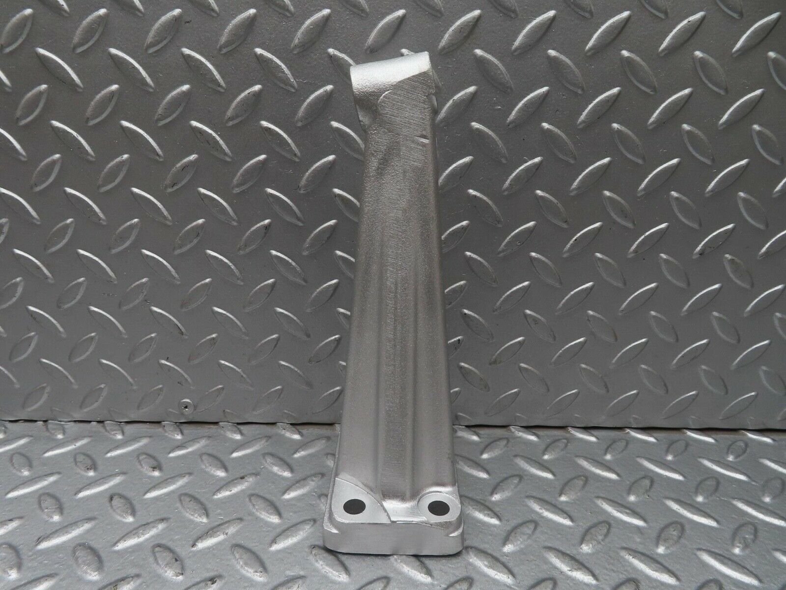 13155 Mercedes-Benz W111 220S Engine Mount Bracket Left Side 1802232404